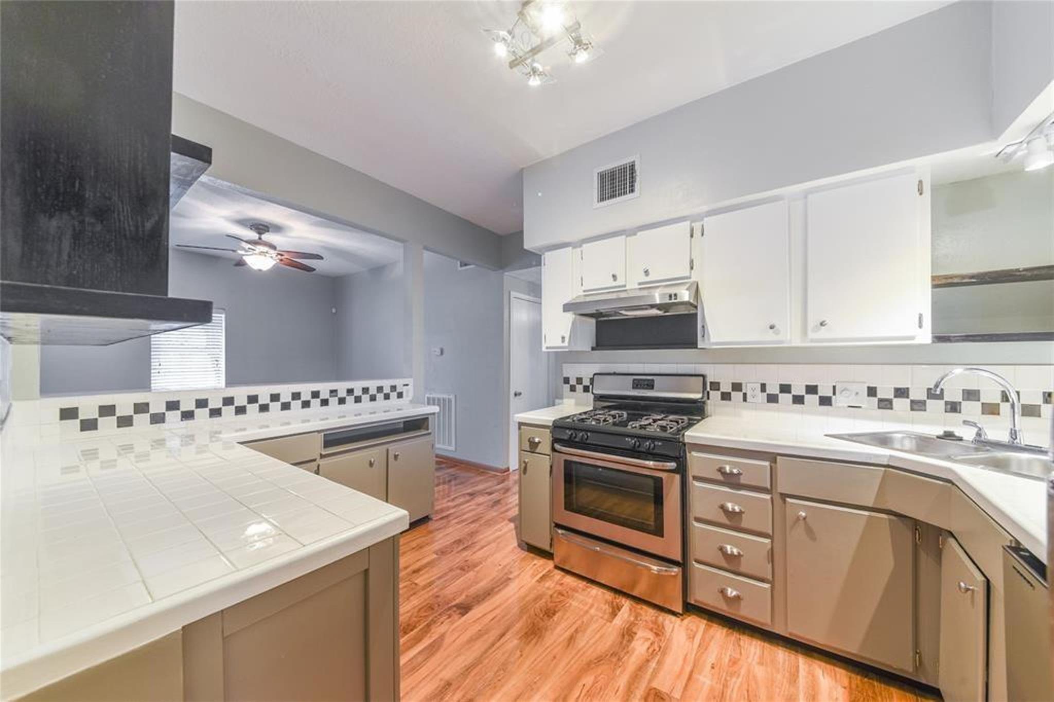 2510 Whitney Street # 1