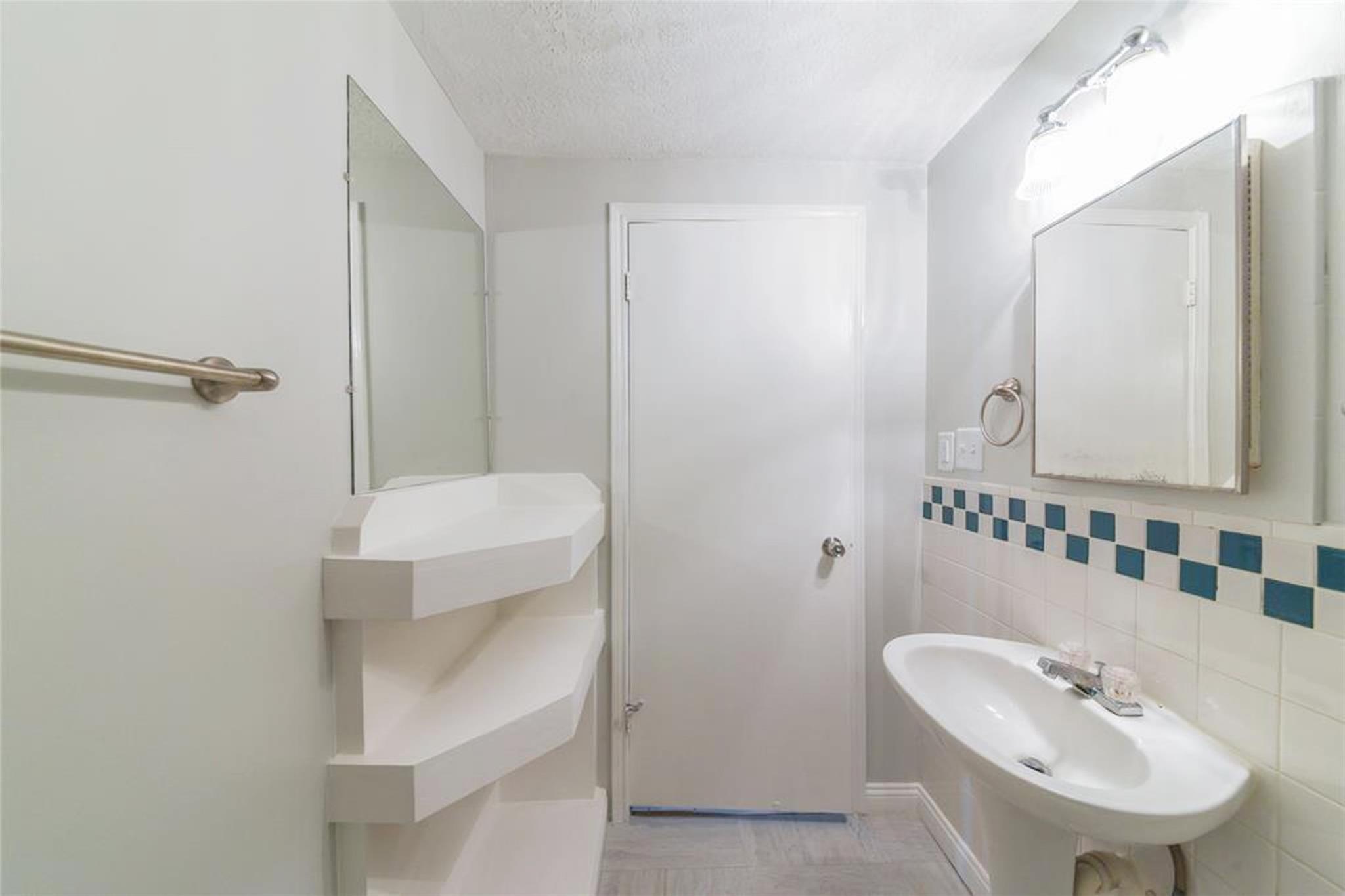 2510 Whitney Street # 1
