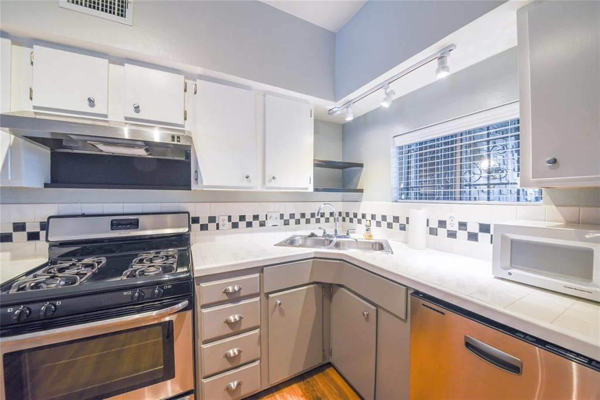 2510 Whitney Street # 1