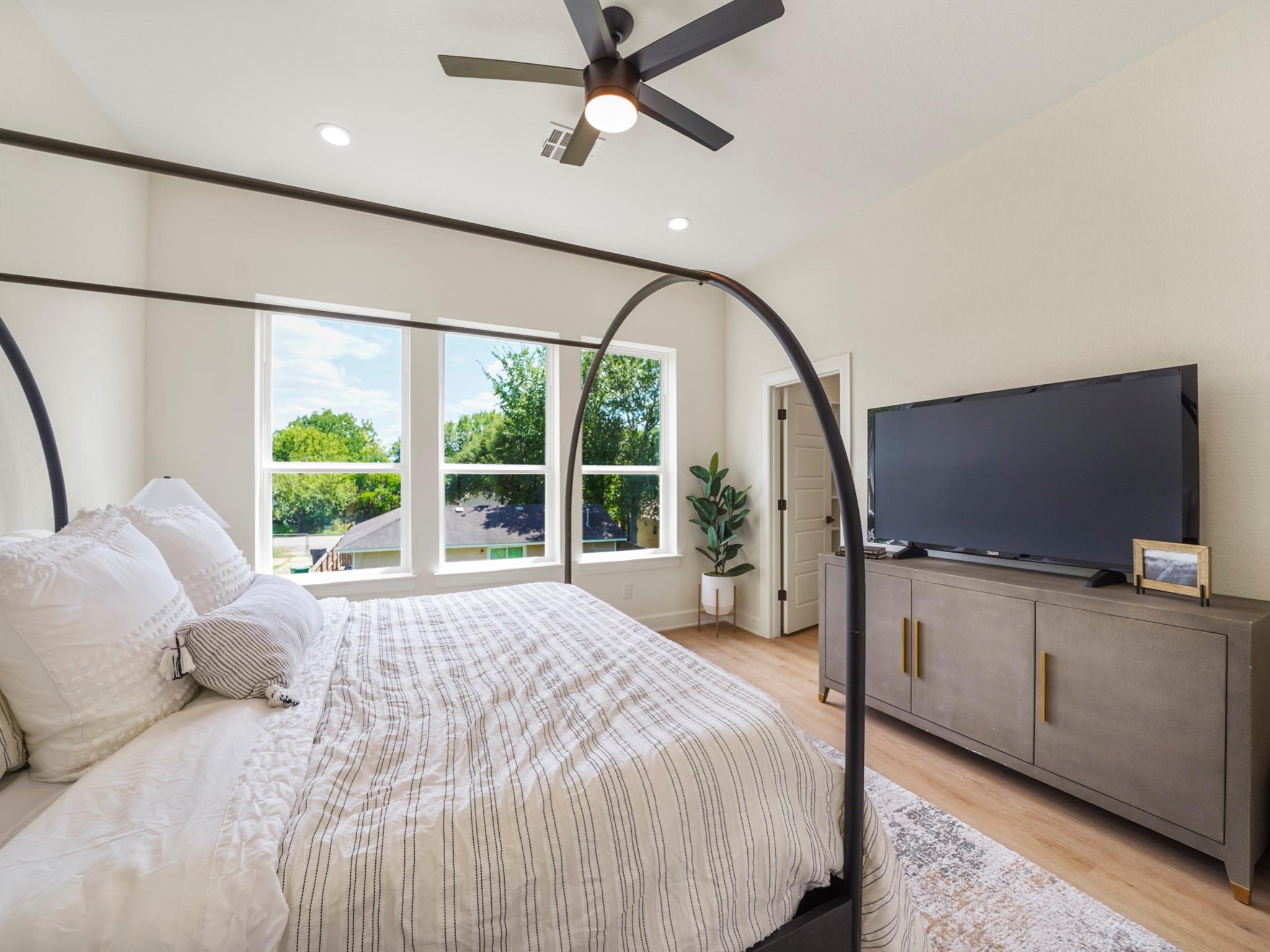 3548 Seabrook Street, Houston