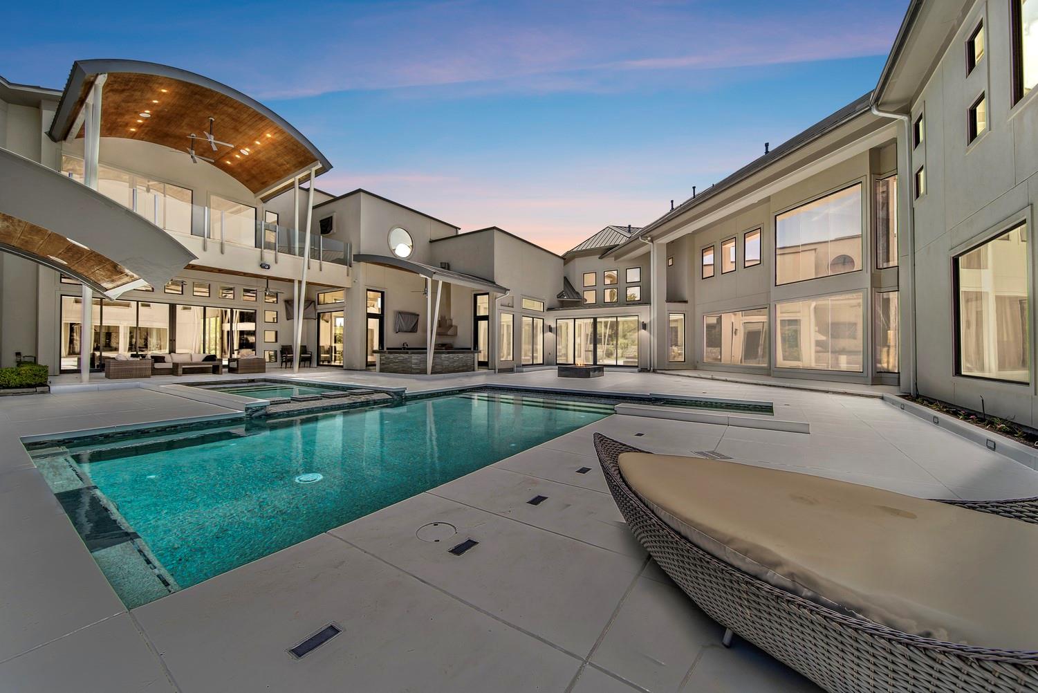 4043 Maranatha Drive