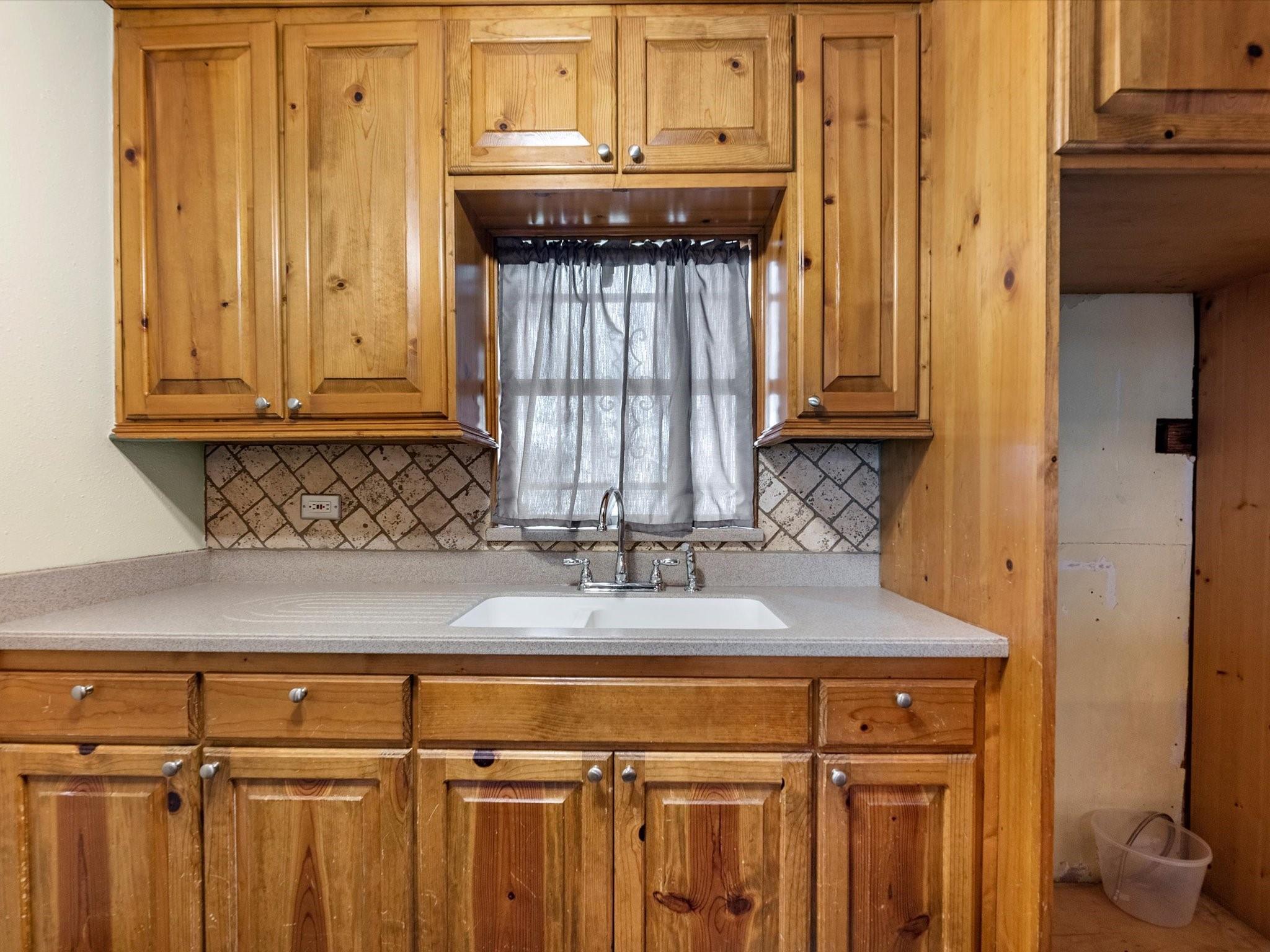 1211 Bigelow Street, Houston