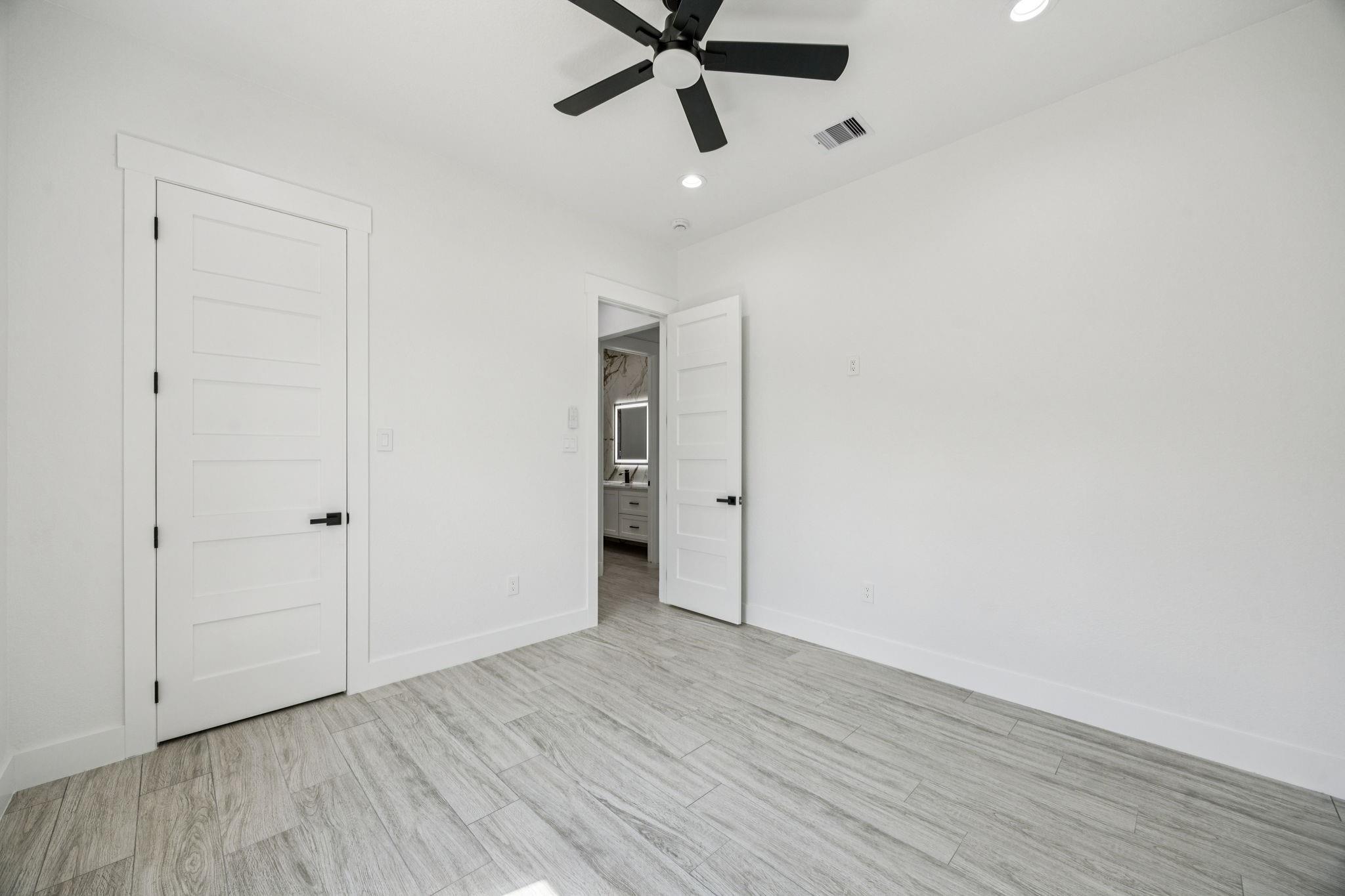 949 Road 66111, Dayton