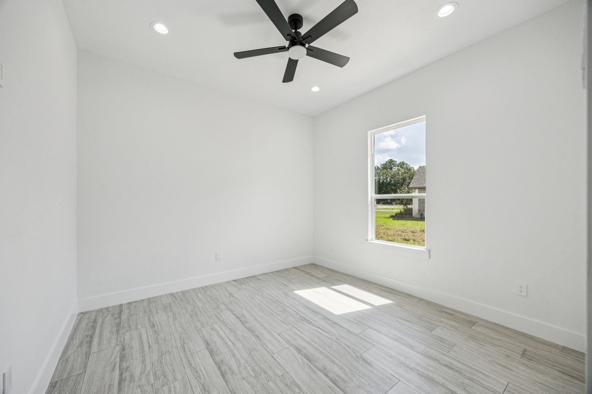 949 Road 66111, Dayton