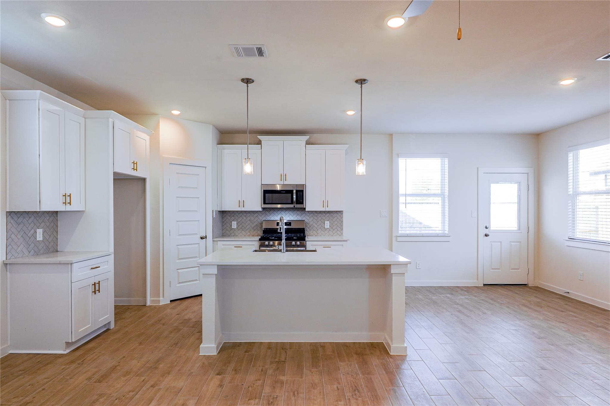 6618 Escondido Drive