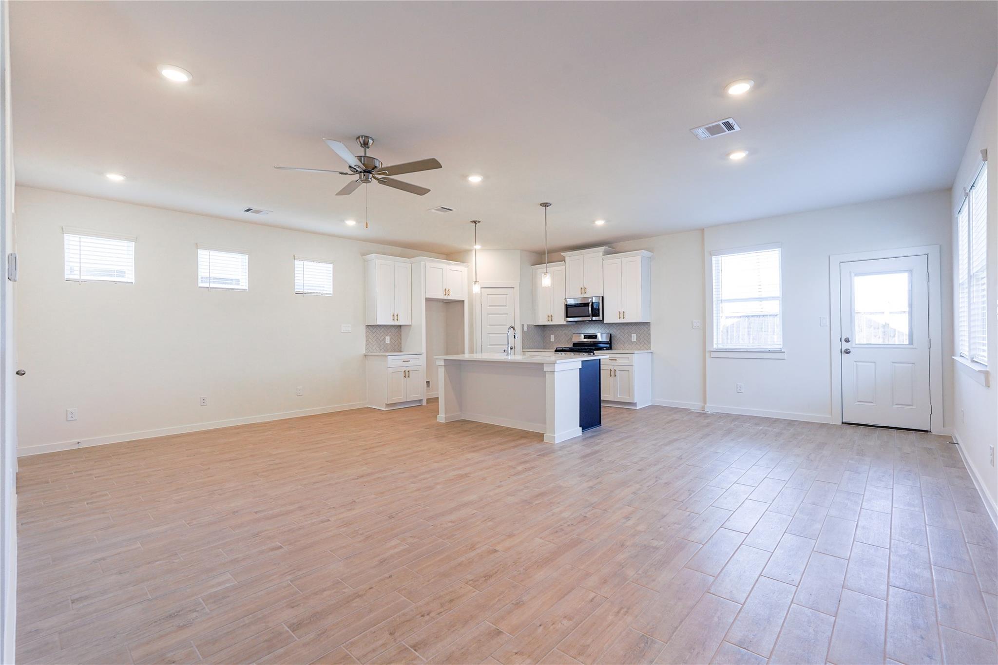 6618 Escondido Drive