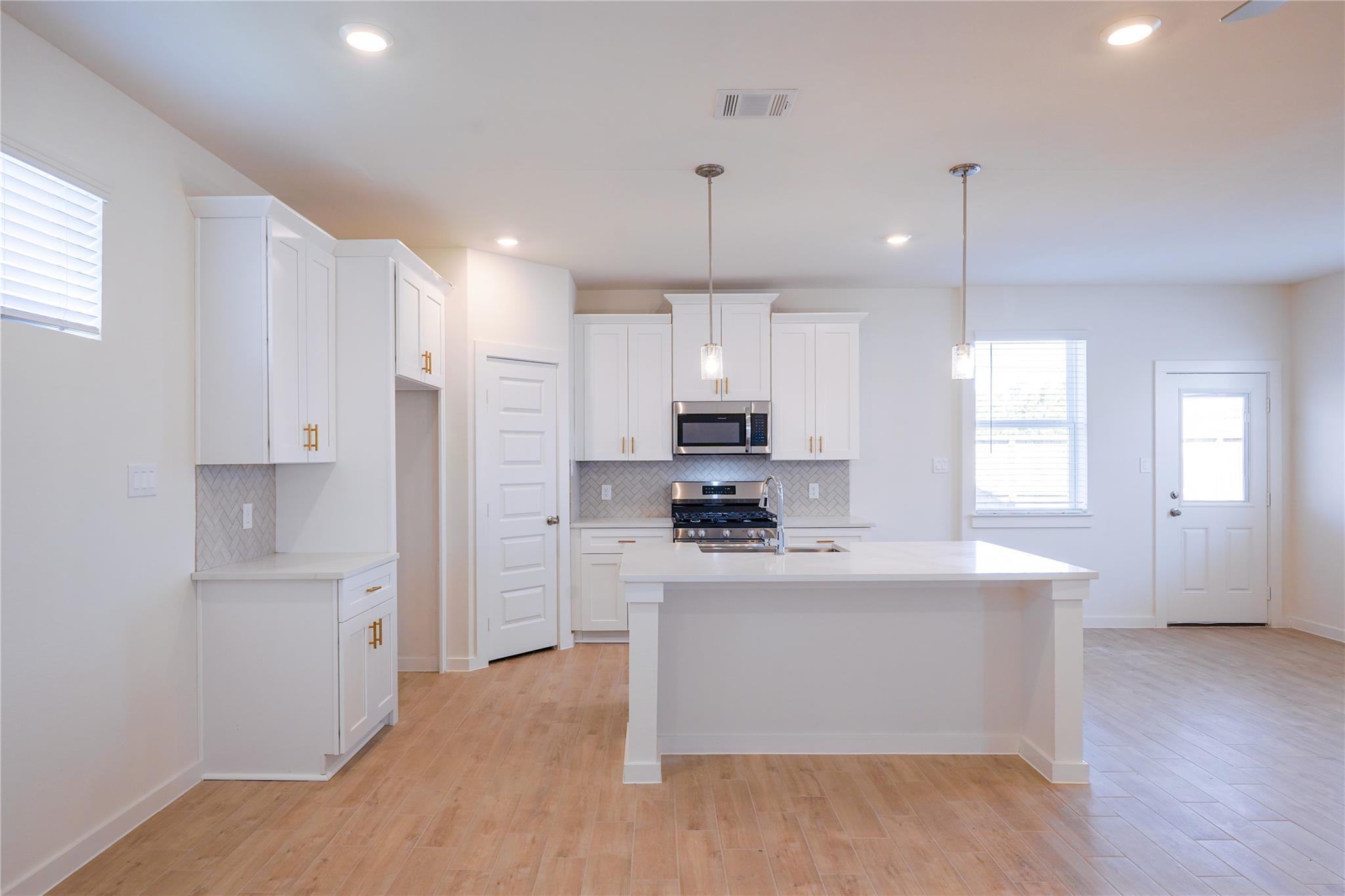 6618 Escondido Drive