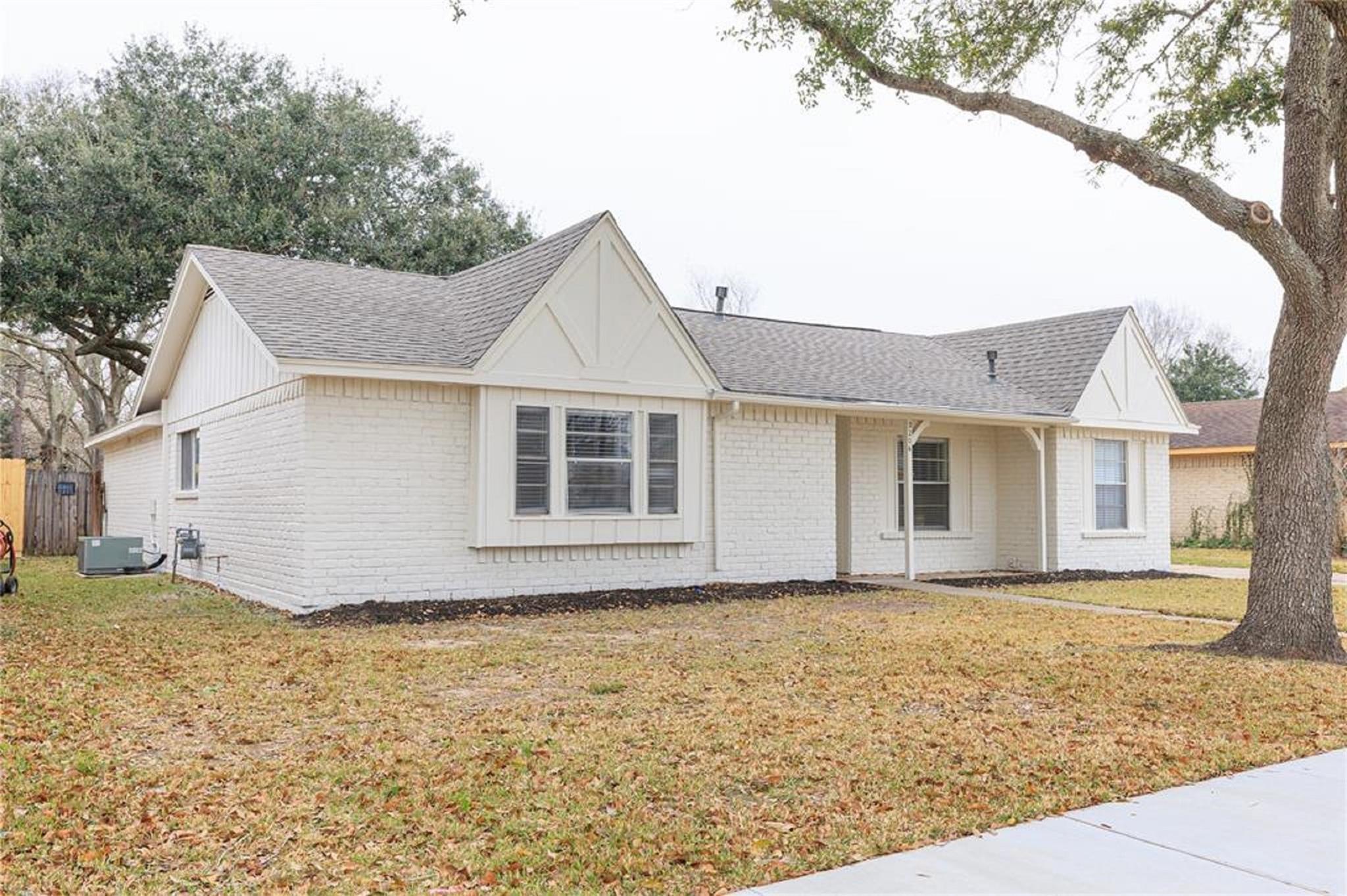 3206 Cherry Creek Drive