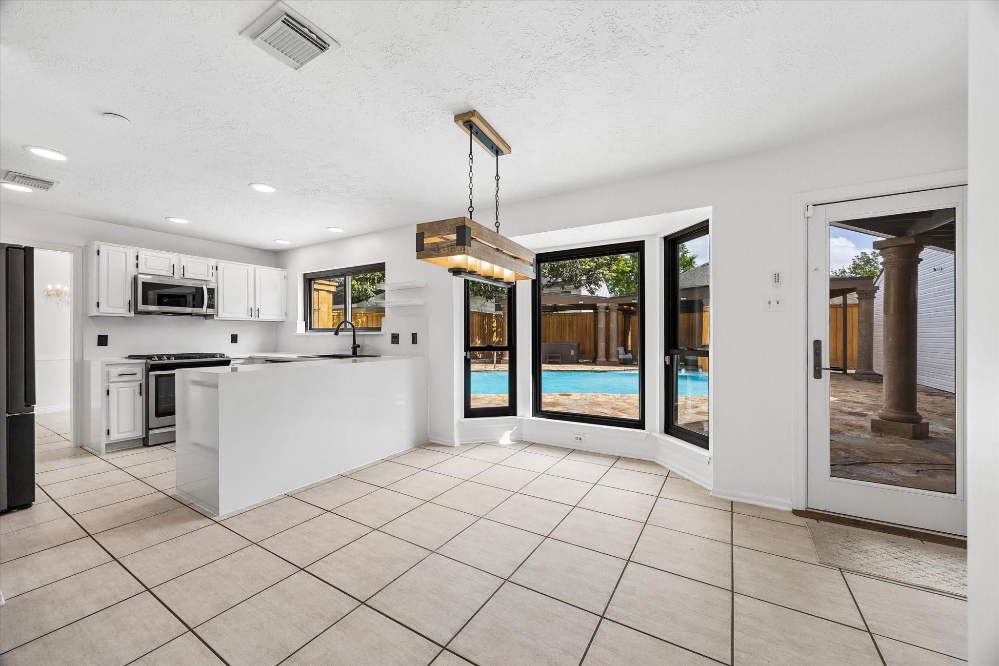 2710 Planters View Lane
