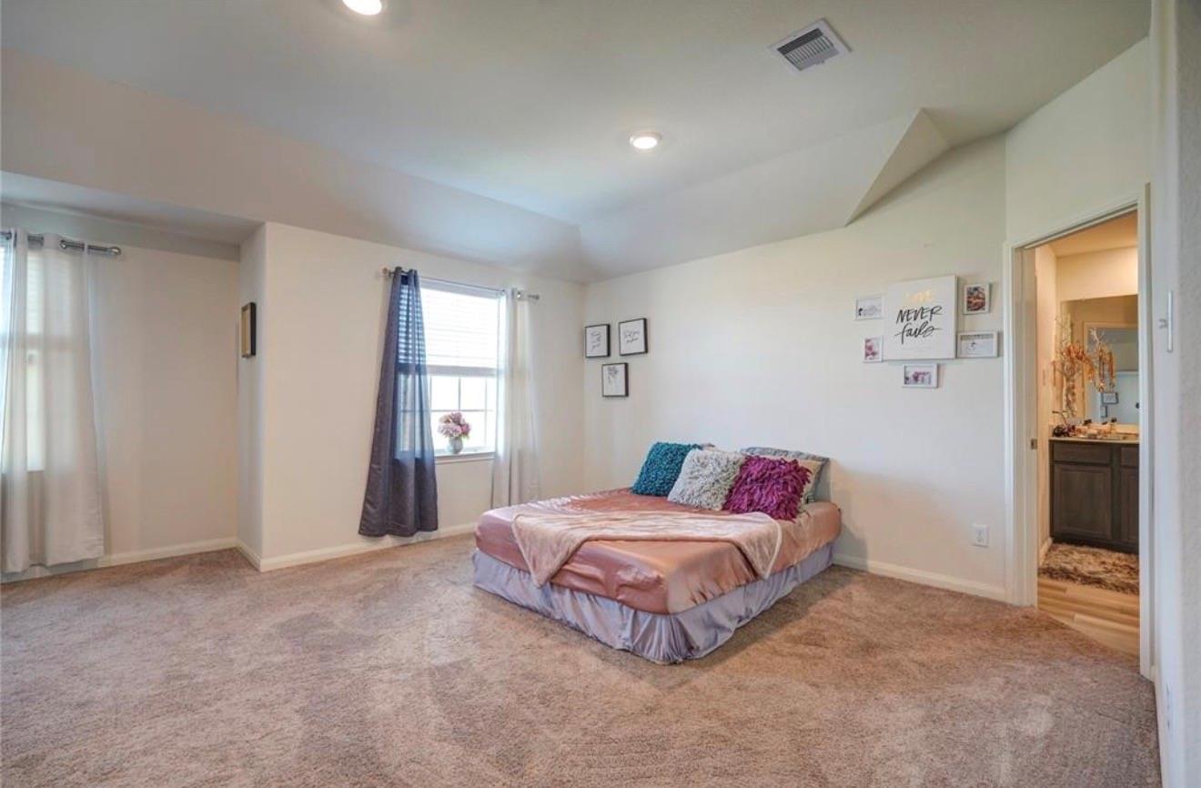 7943 Vacek Meadows Loop