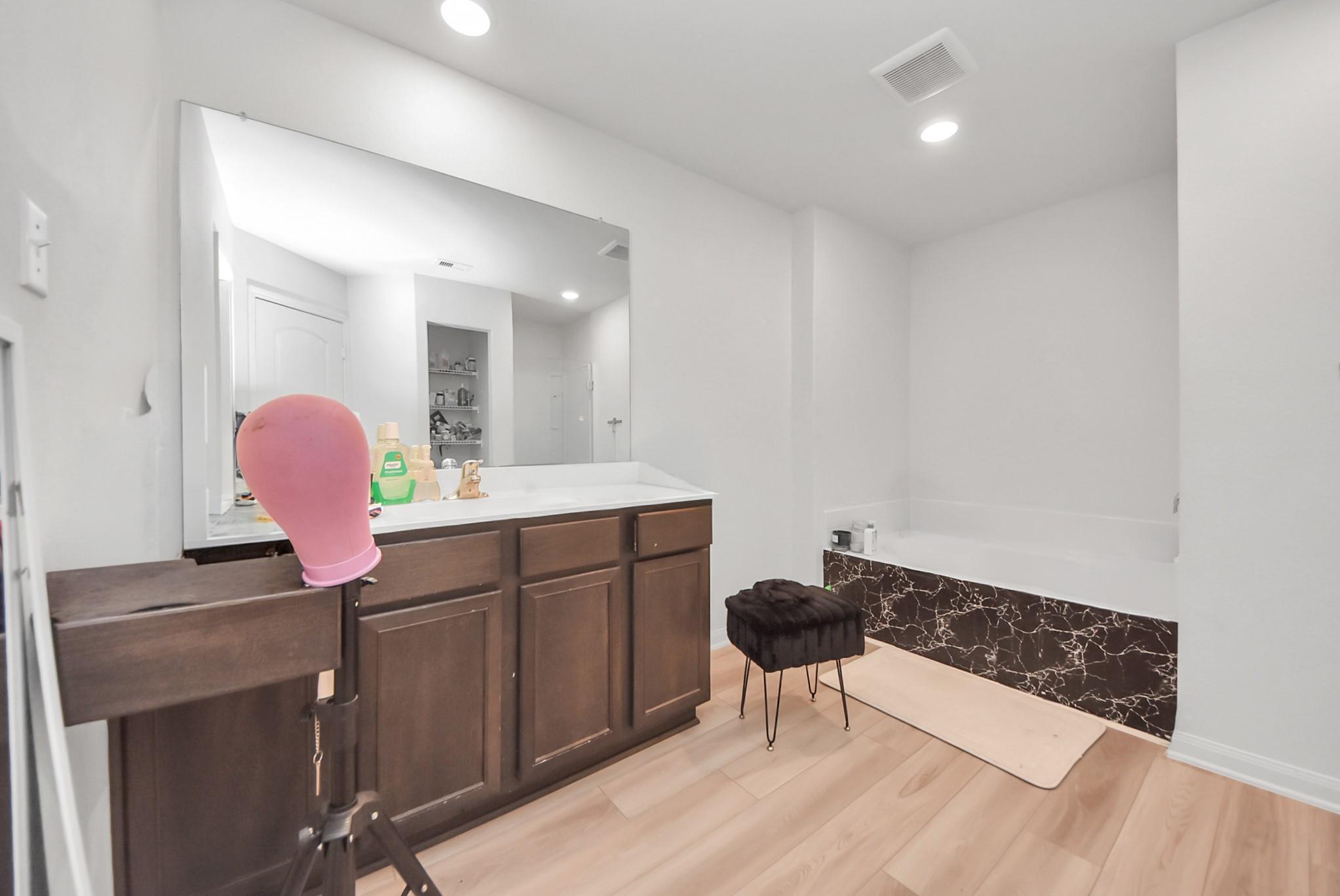 7943 Vacek Meadows Loop