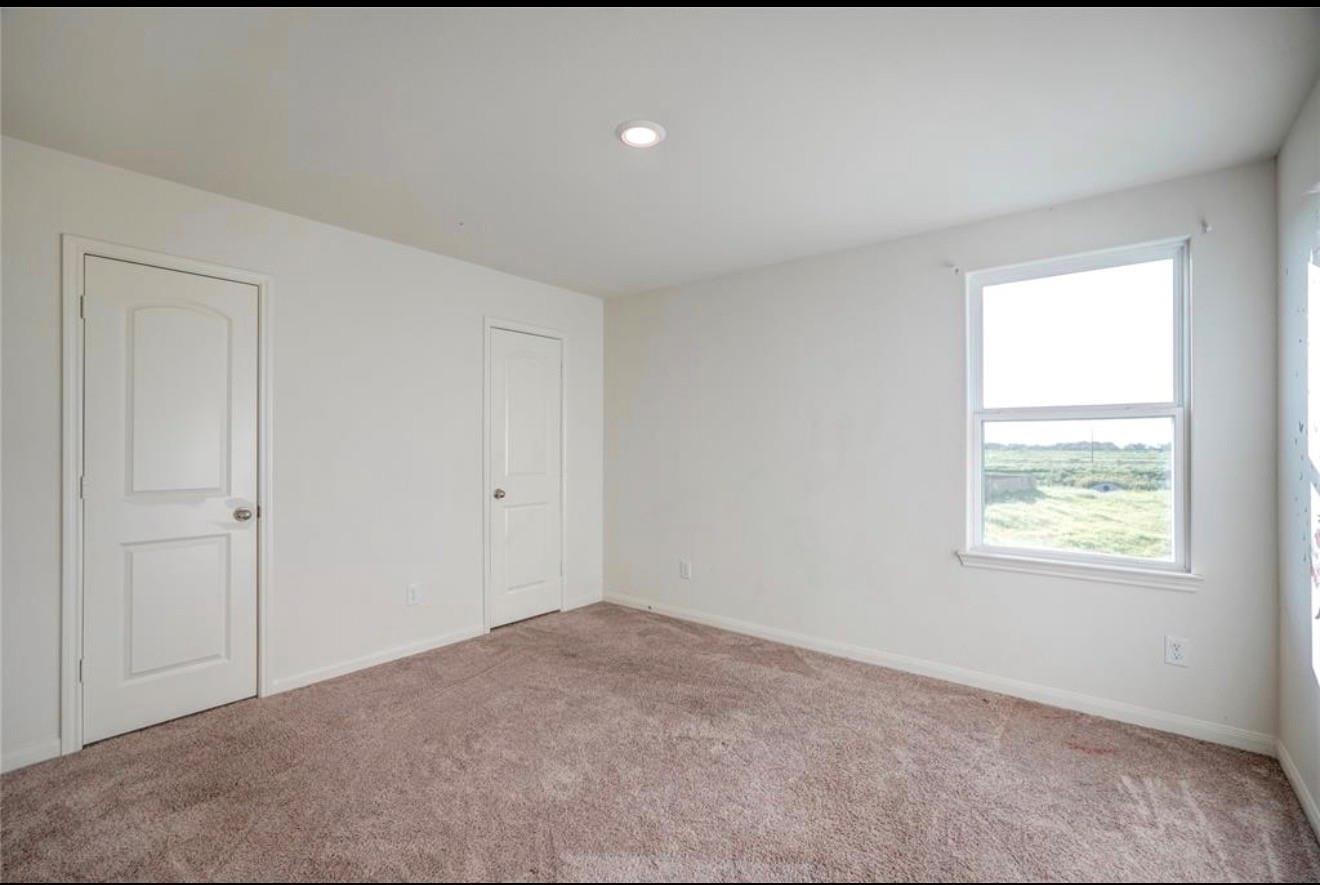 7943 Vacek Meadows Loop