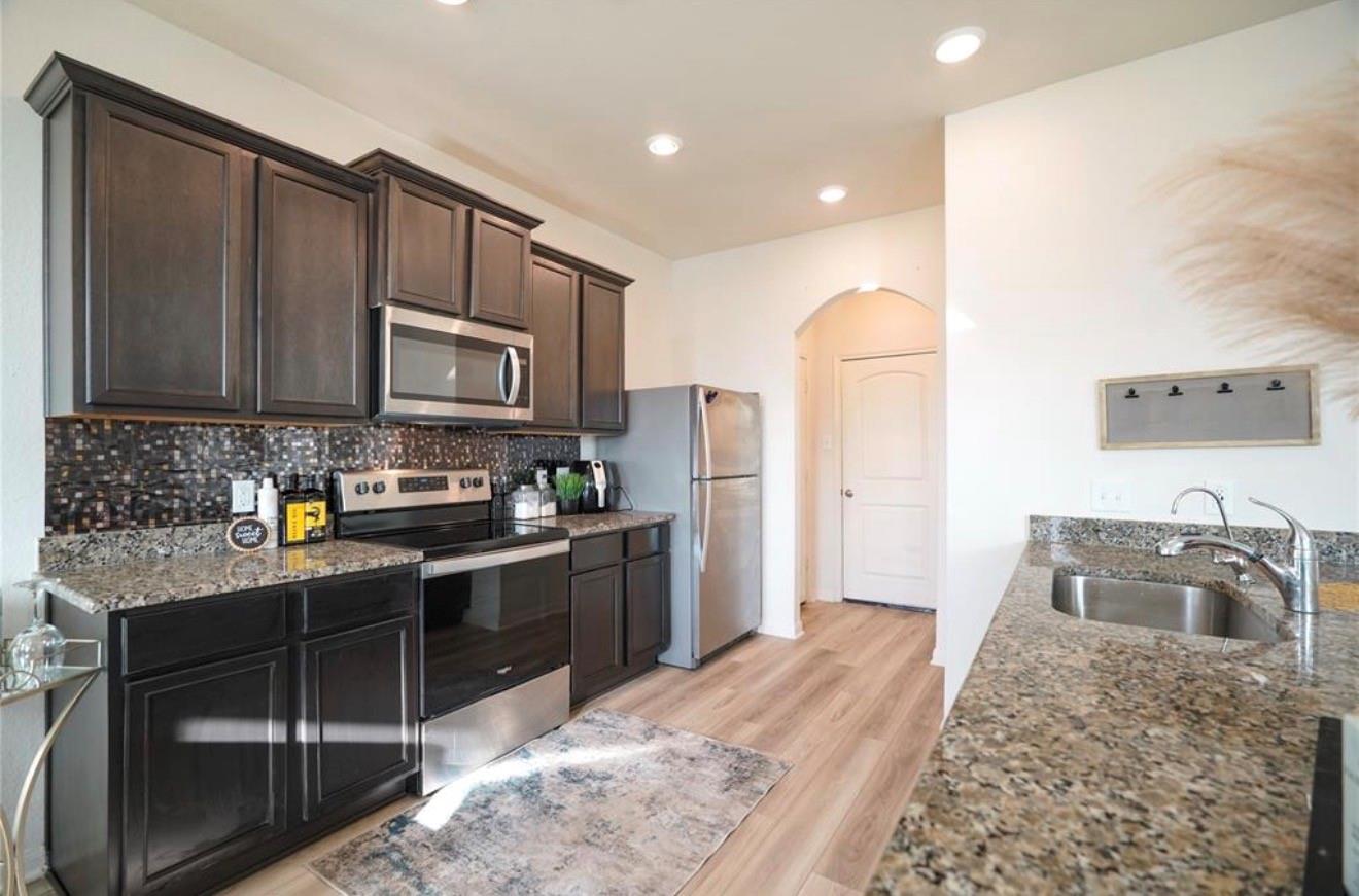 7943 Vacek Meadows Loop