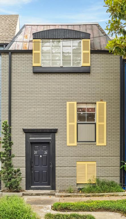 811 Lovett Boulevard # 26