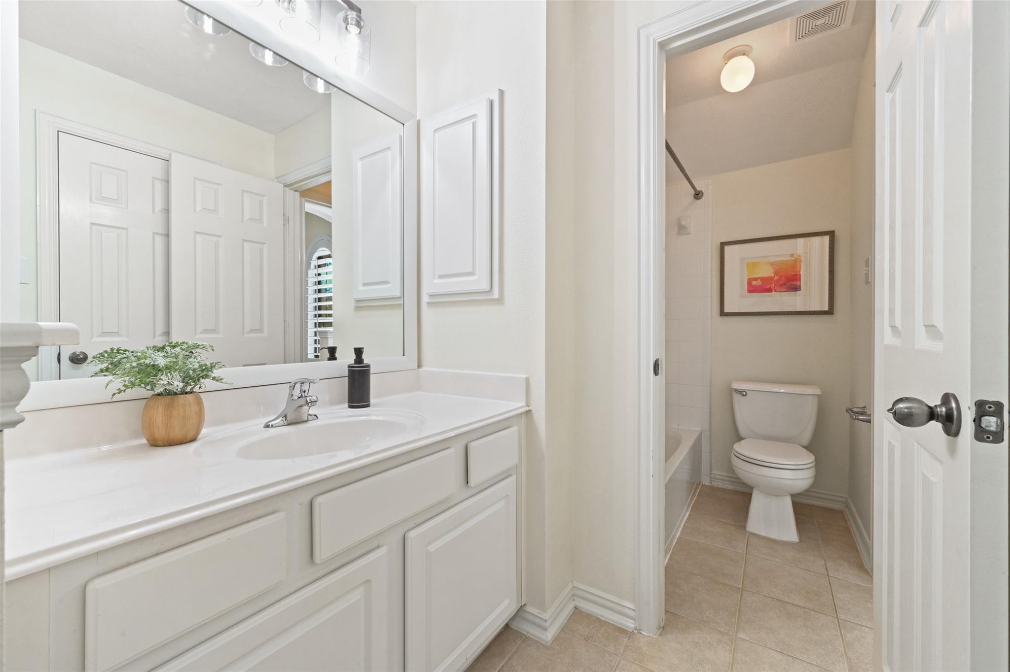 35 Monet Bend Place
