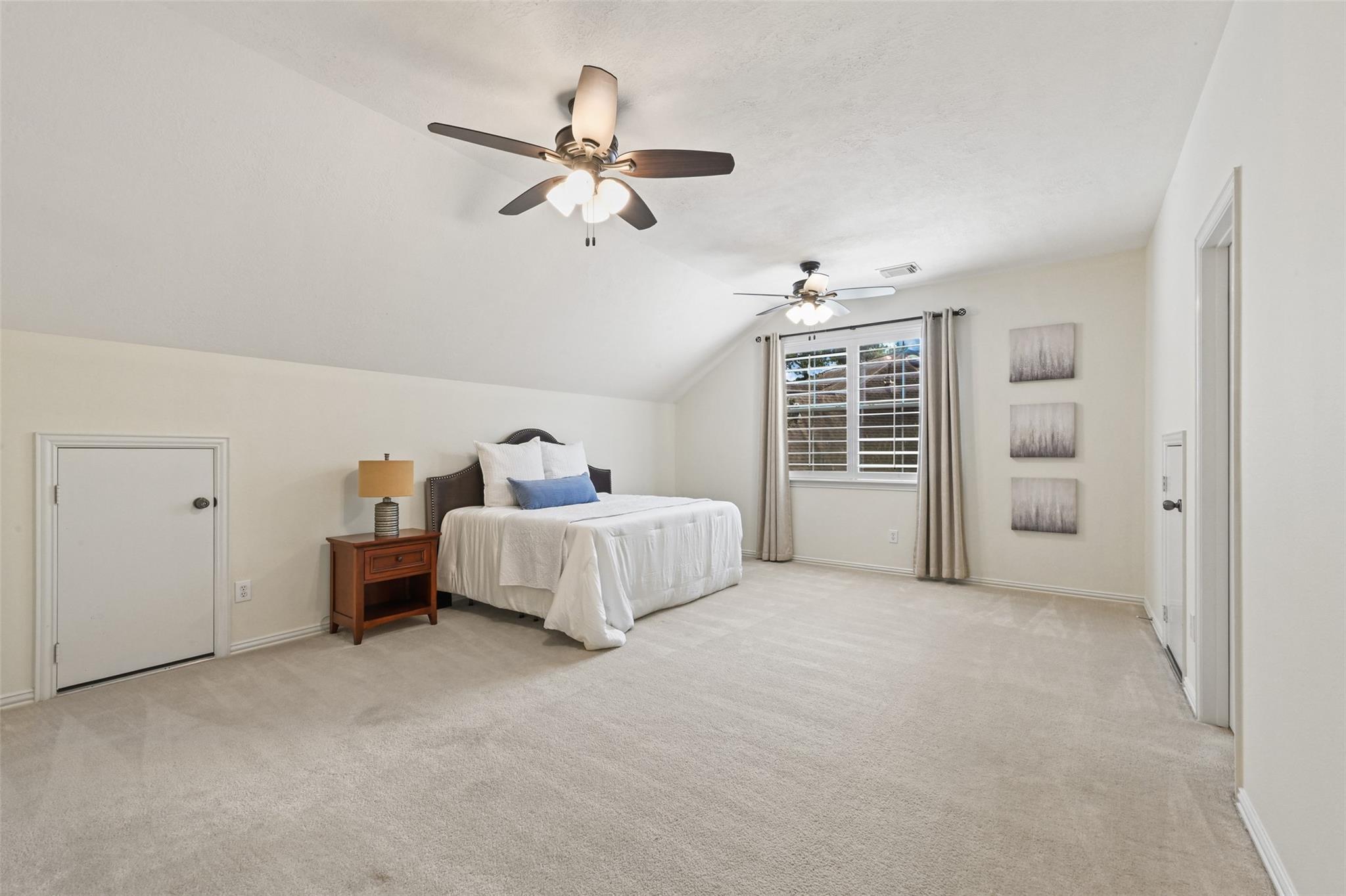 35 Monet Bend Place