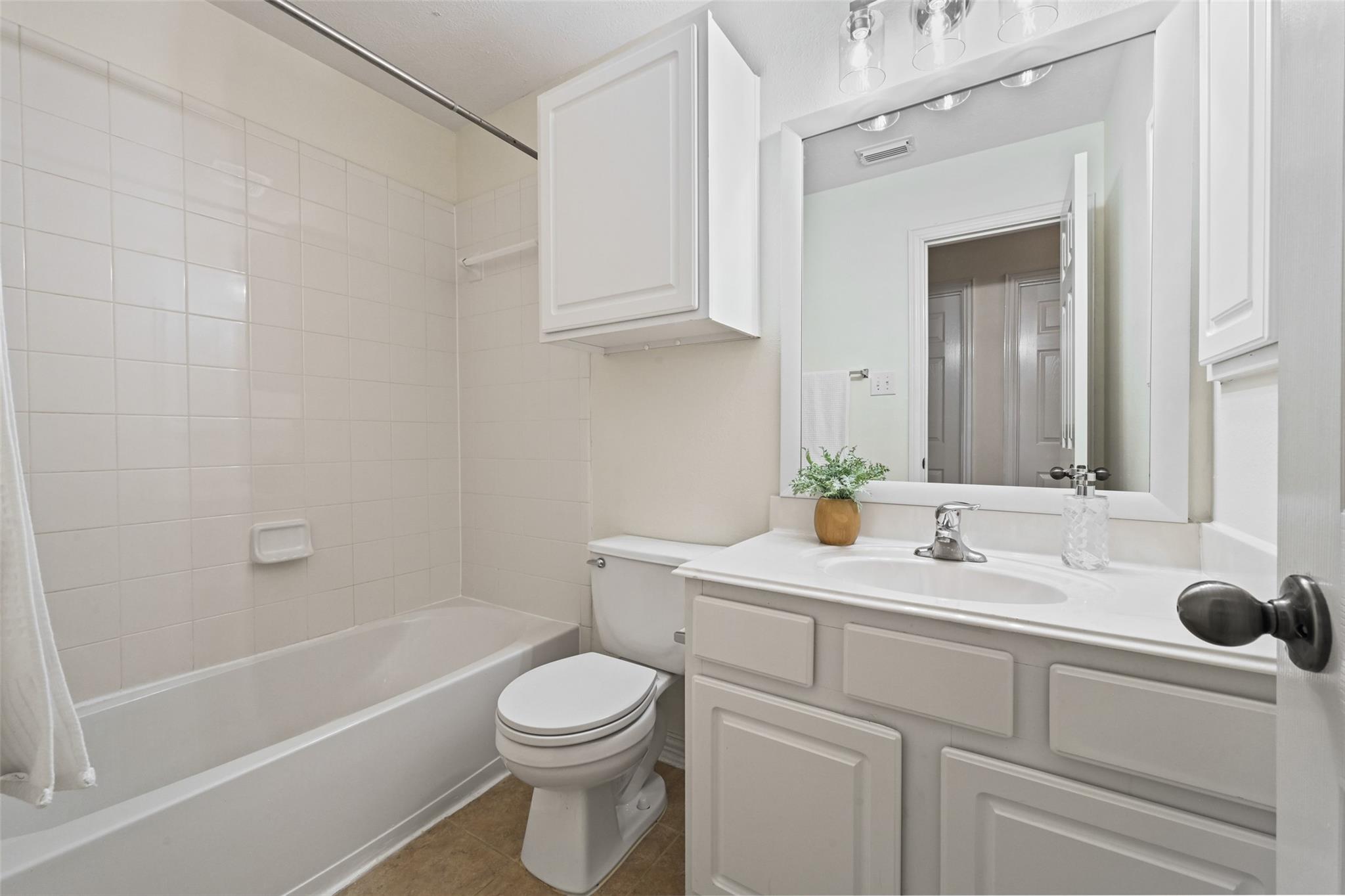 35 Monet Bend Place