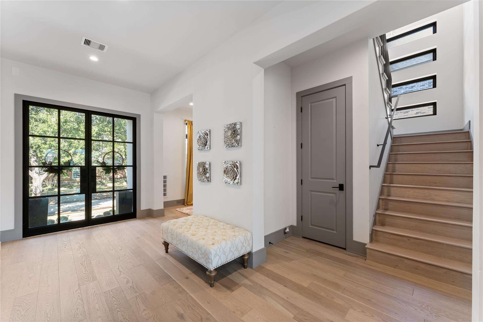 4935 Braesheather Drive