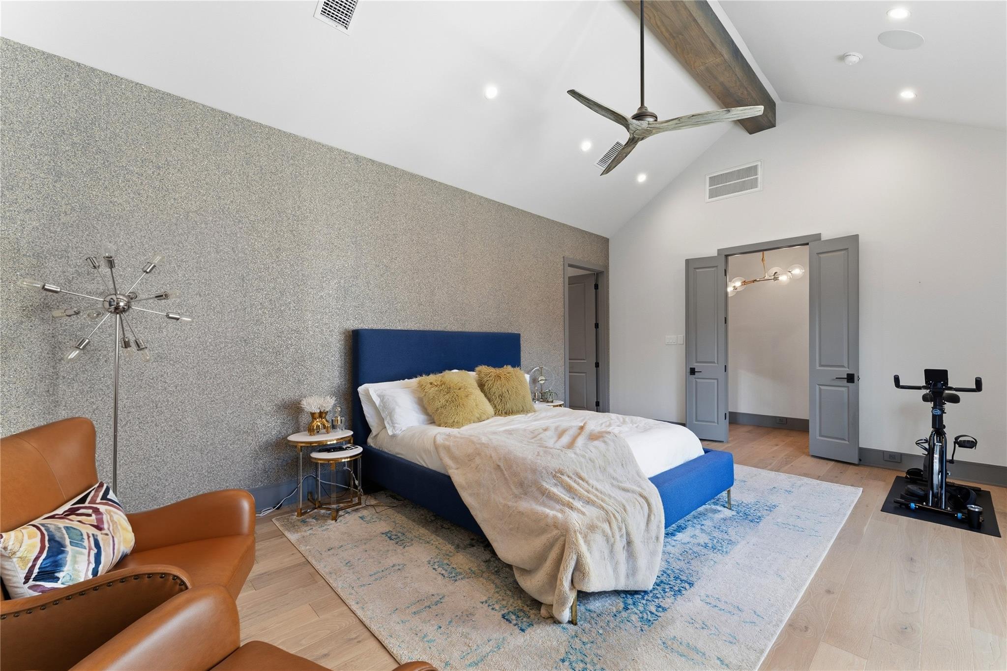 4935 Braesheather Drive