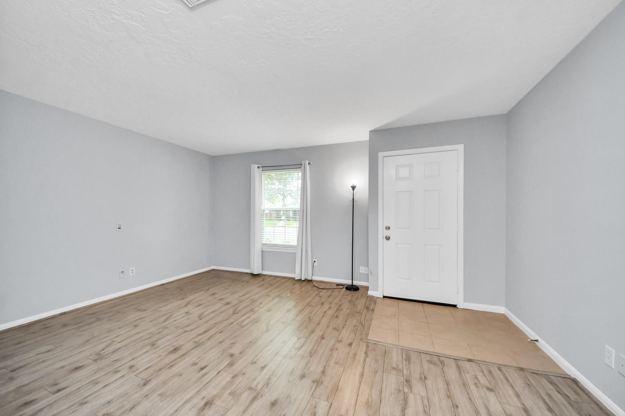 10654 Hazelhurst Drive # 28