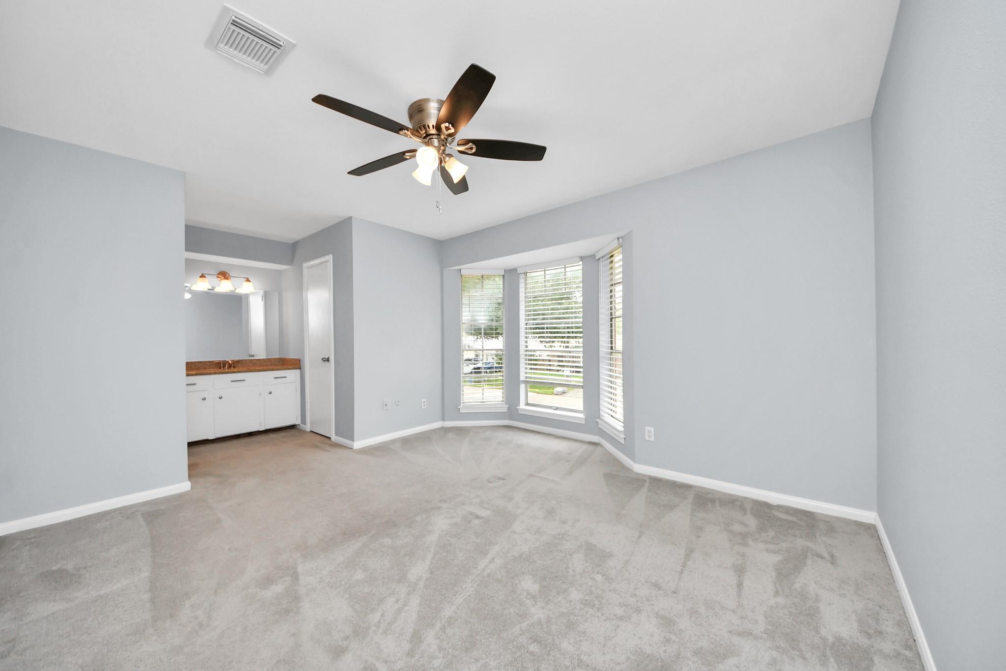 10654 Hazelhurst Drive # 28