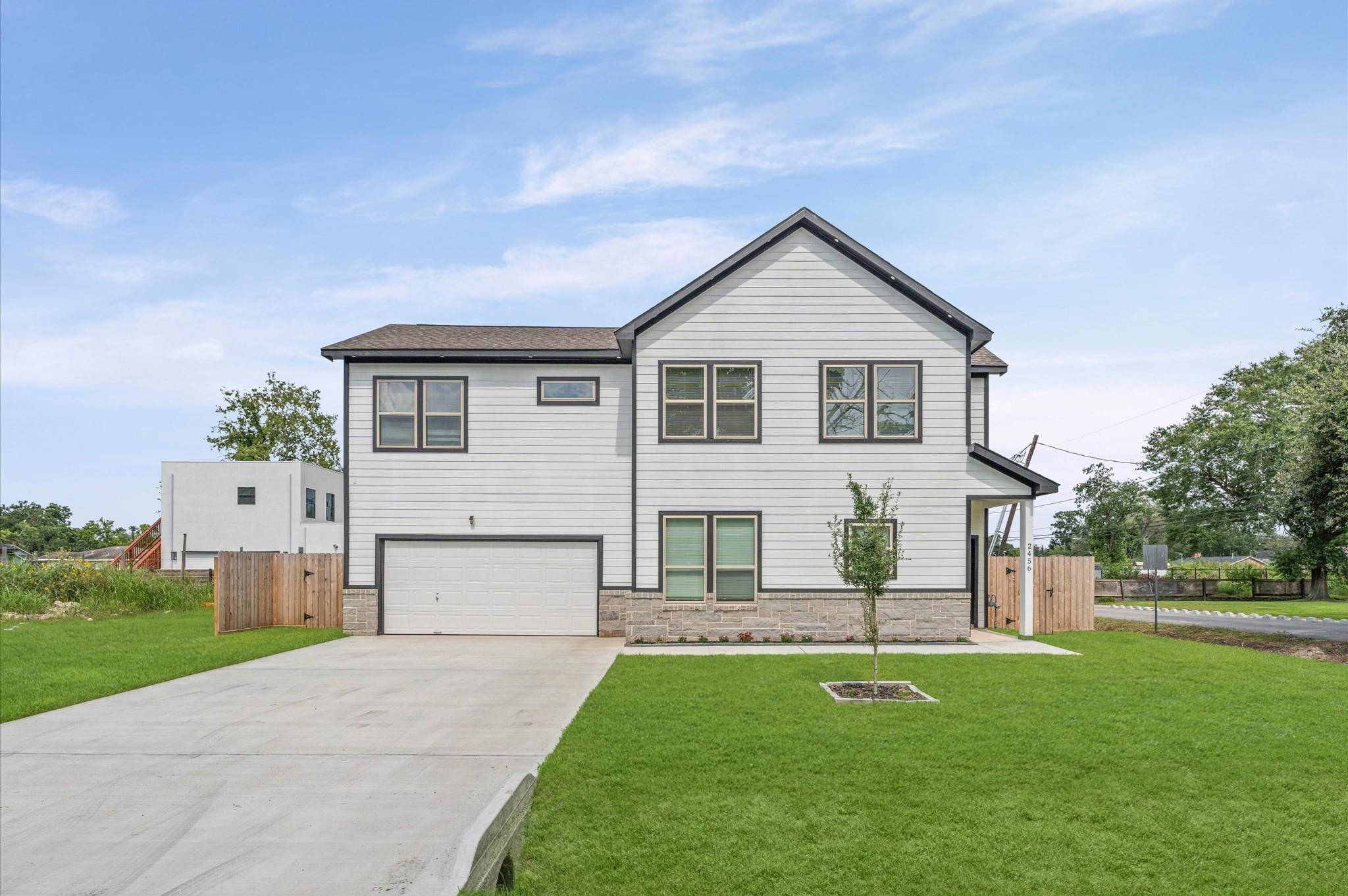 2456 Walcott Lane