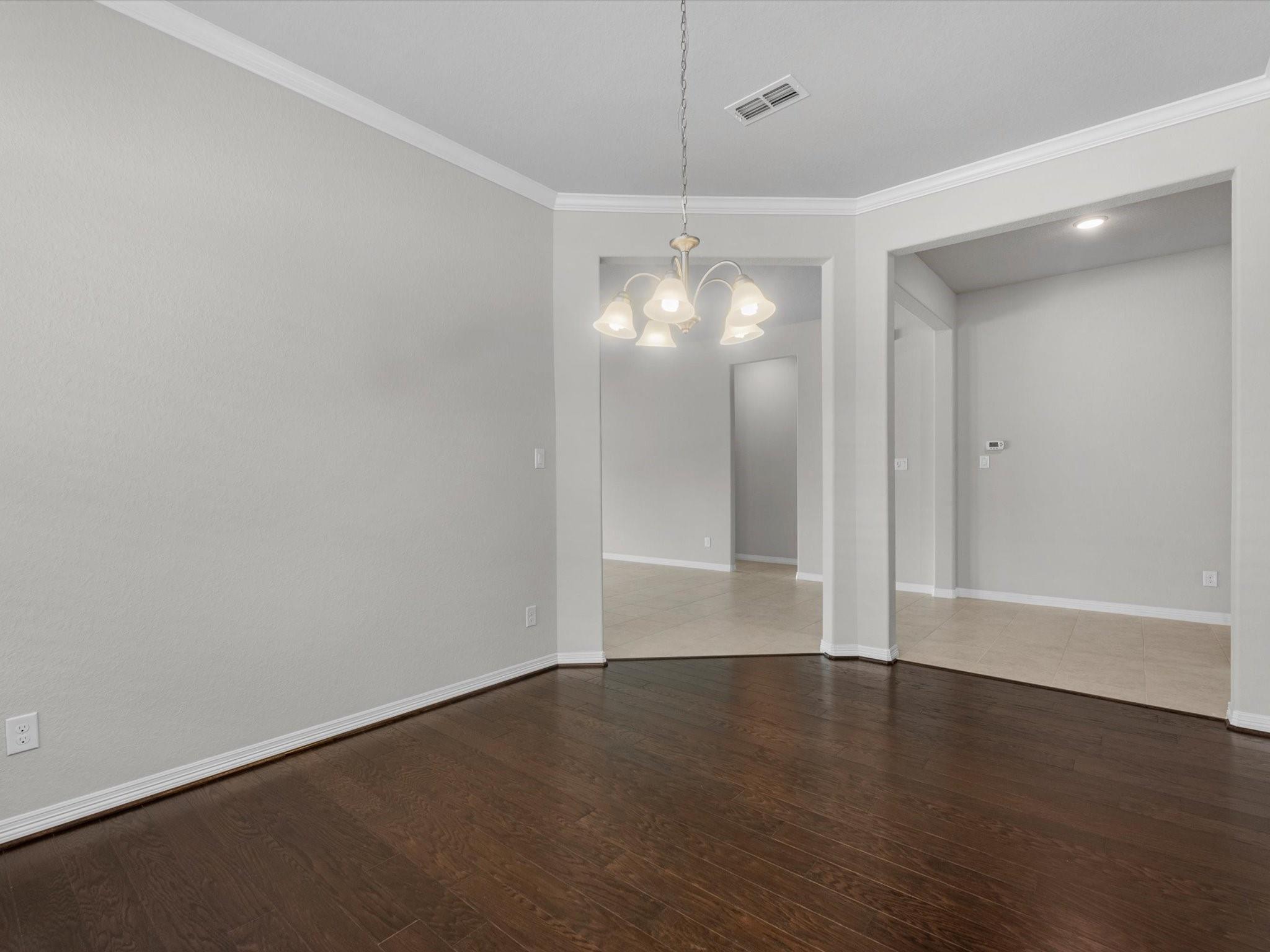 2414 Jasper Point