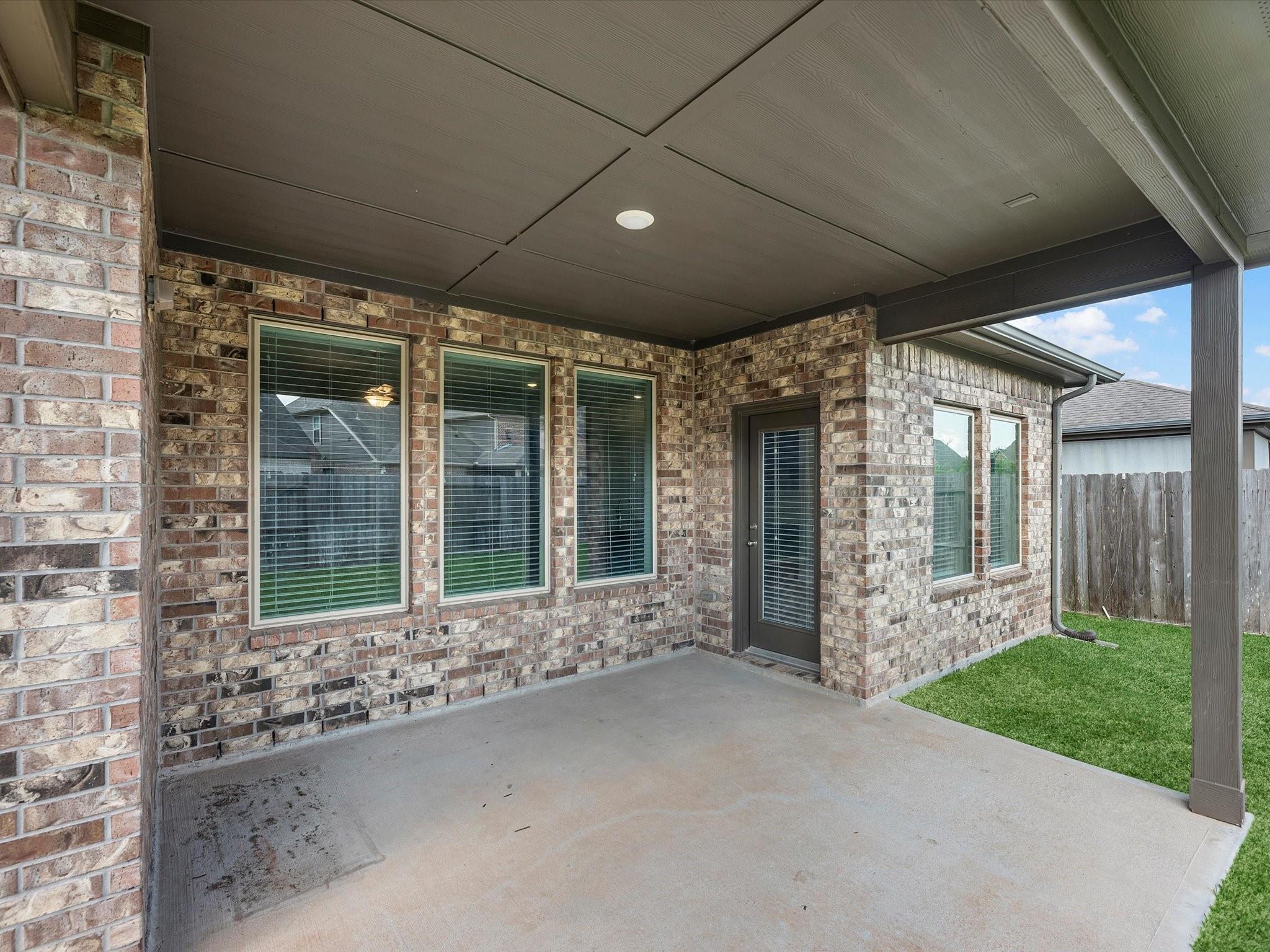 2414 Jasper Point