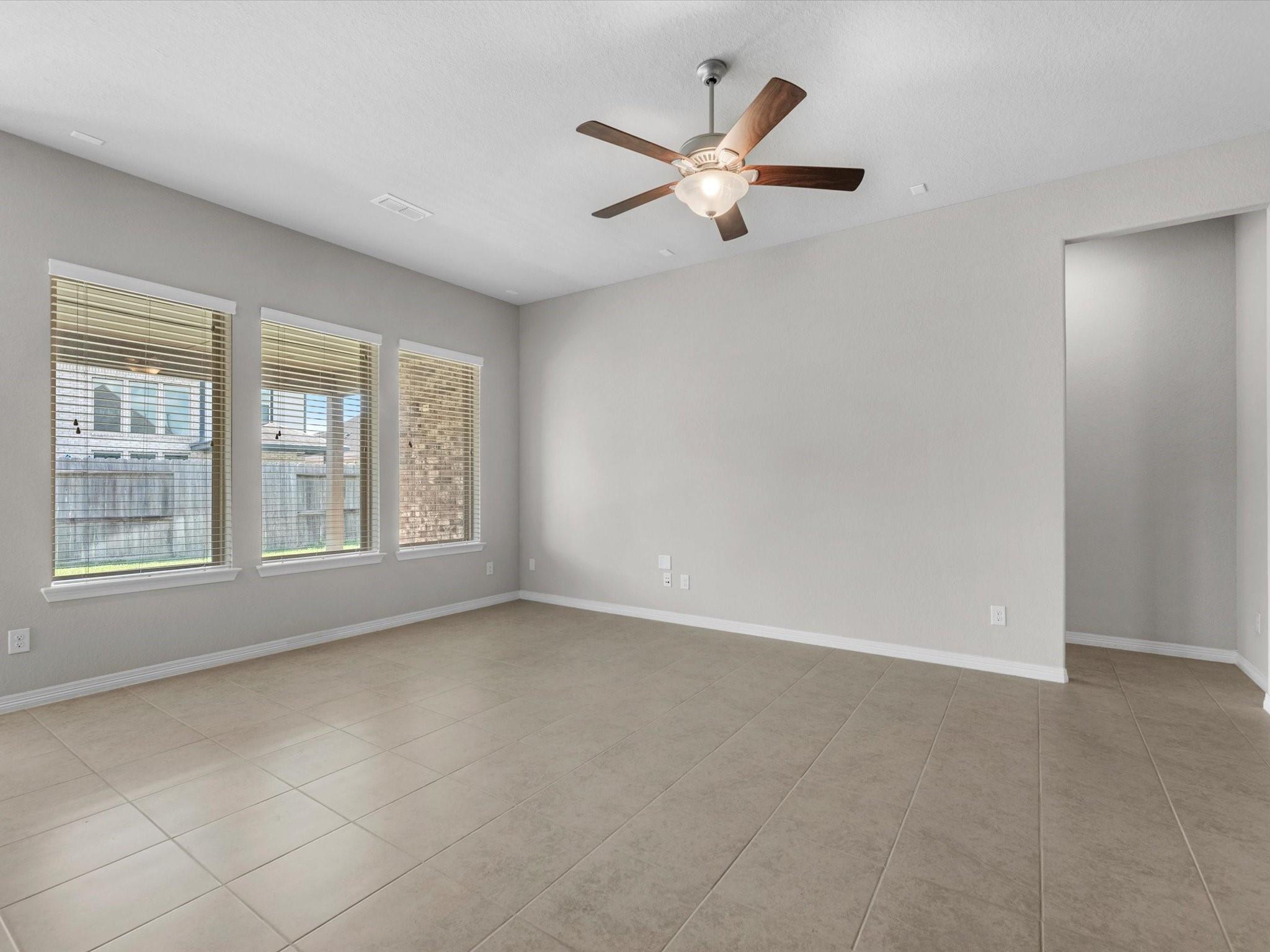 2414 Jasper Point