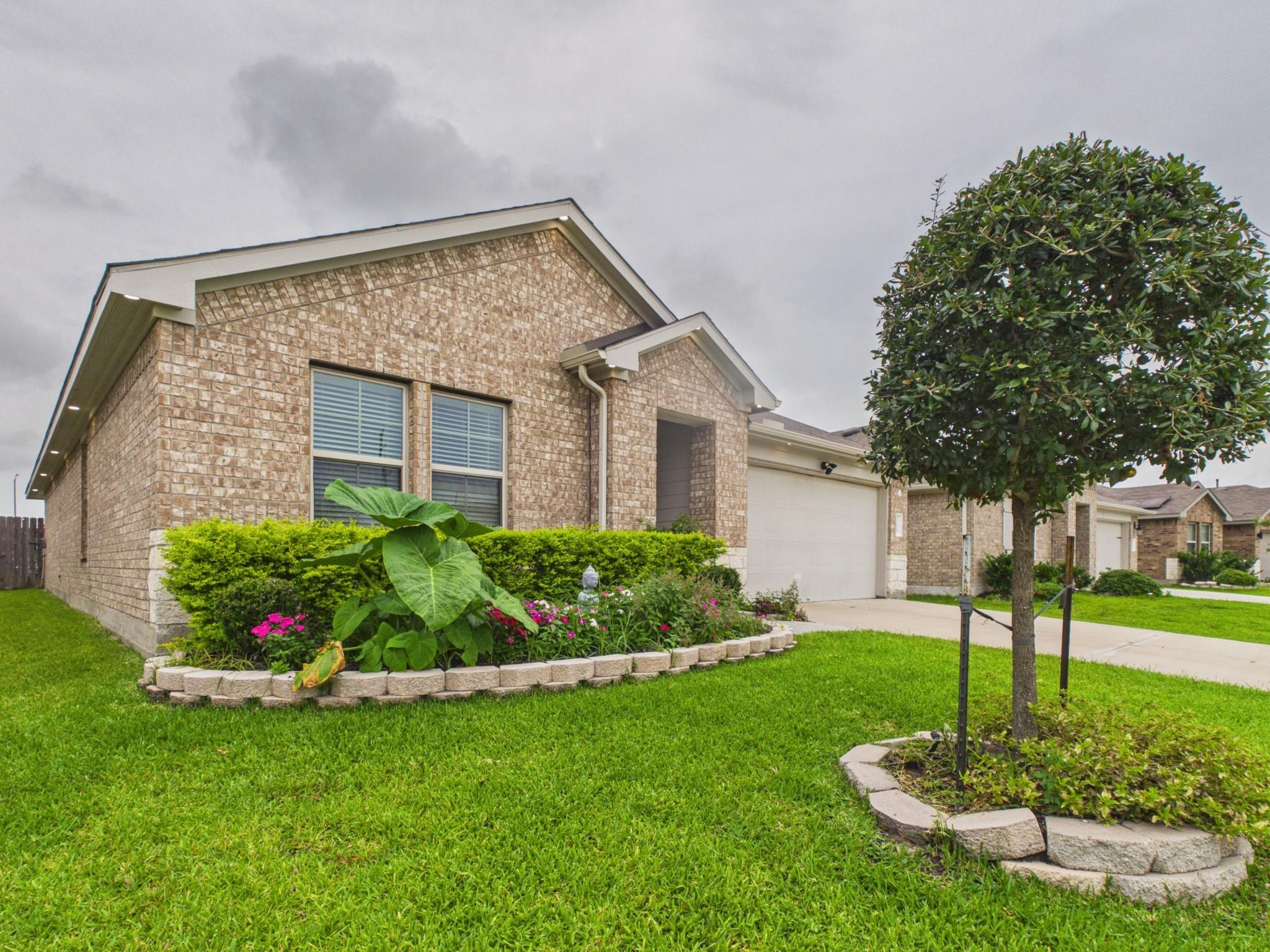 22615 Cremona Village Trail