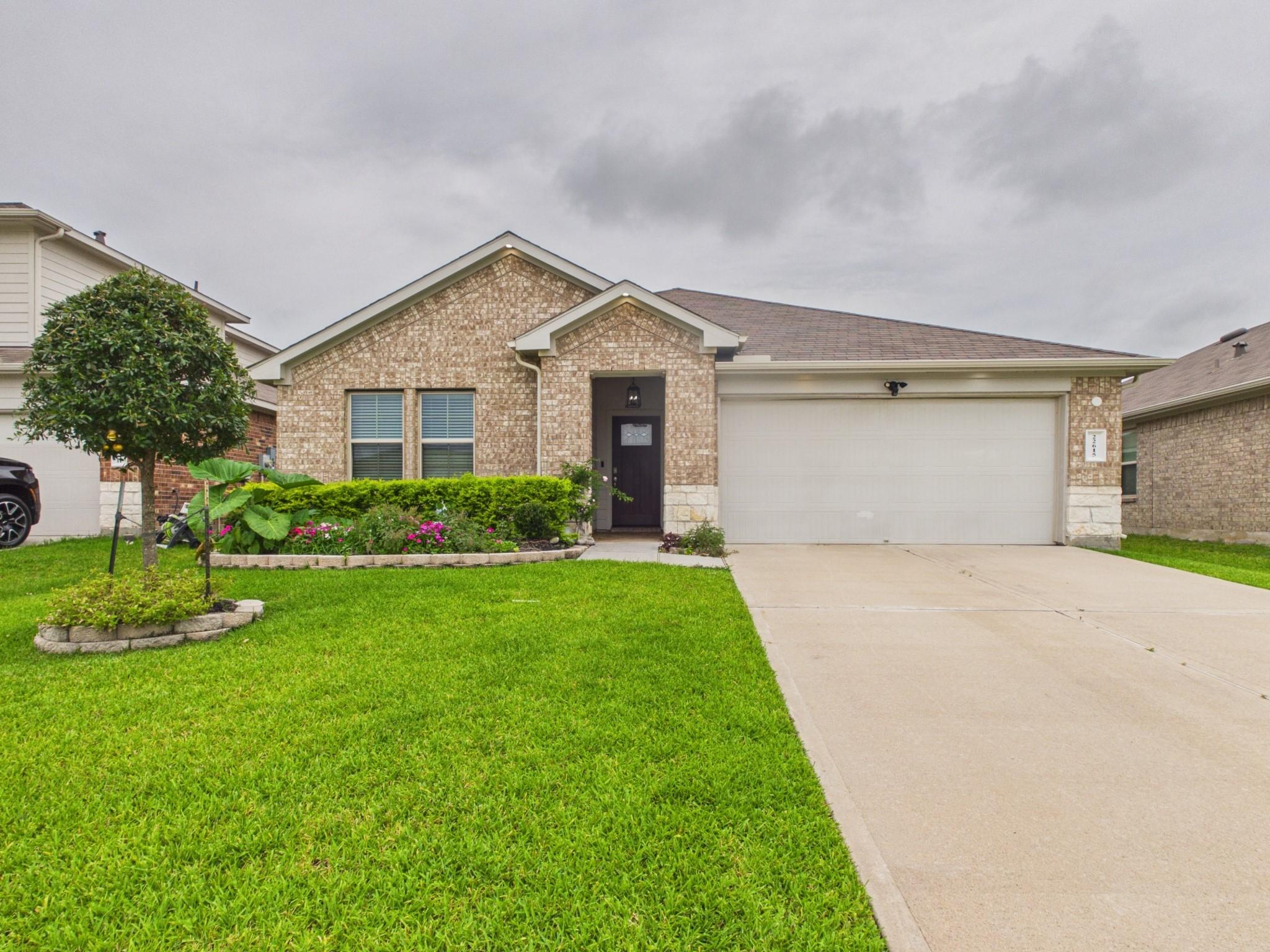 22615 Cremona Village Trail