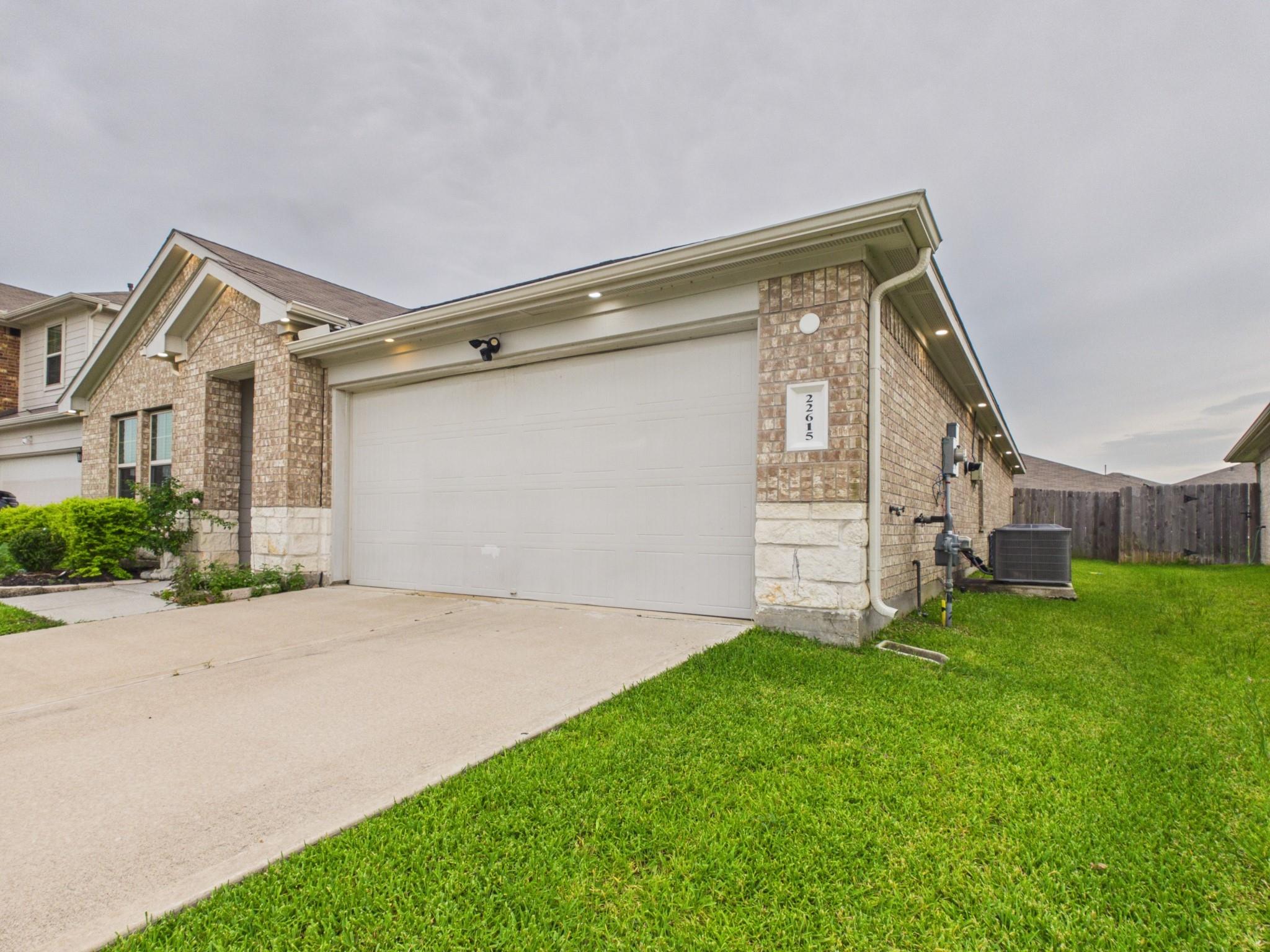 22615 Cremona Village Trail