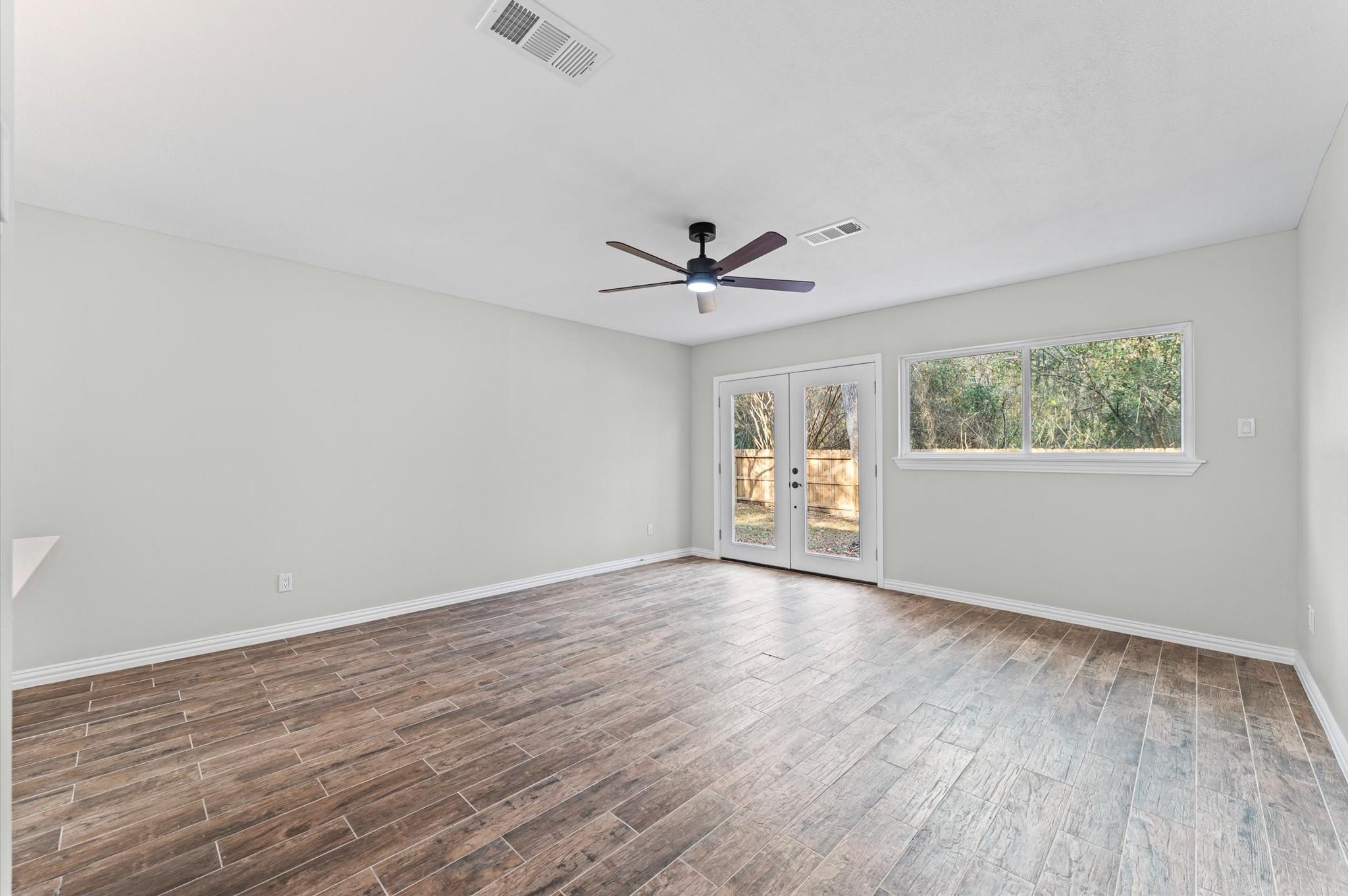 1808 N Red Cedar Circle