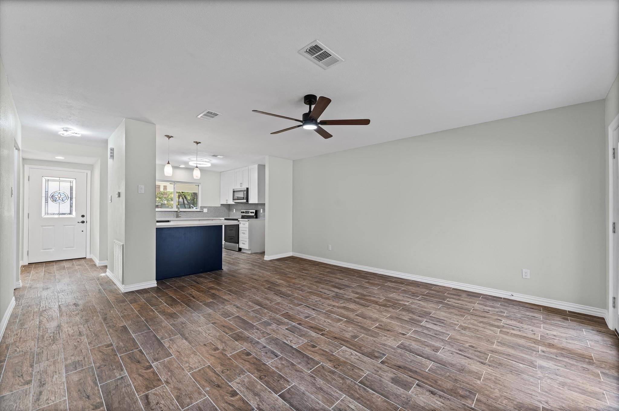 1808 N Red Cedar Circle