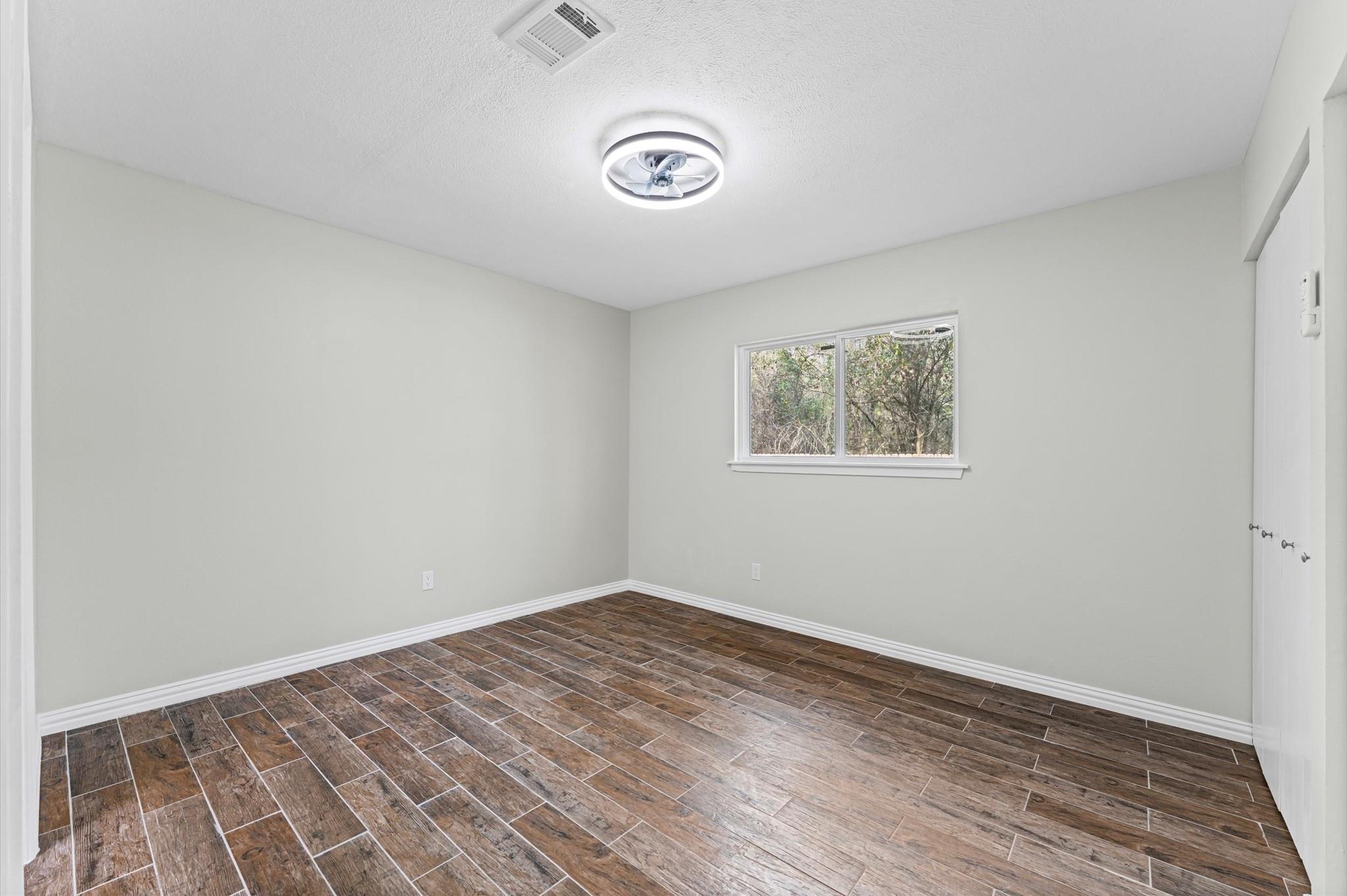 1808 N Red Cedar Circle