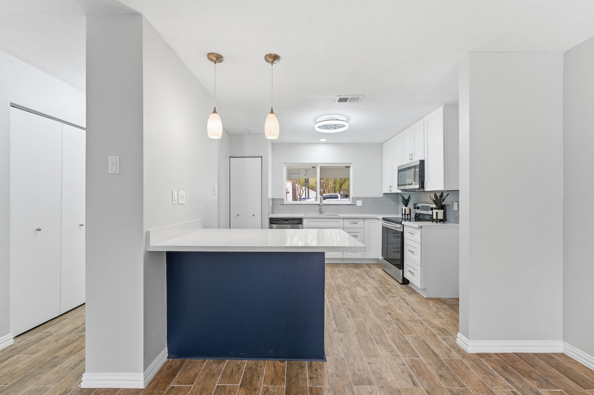 1808 N Red Cedar Circle
