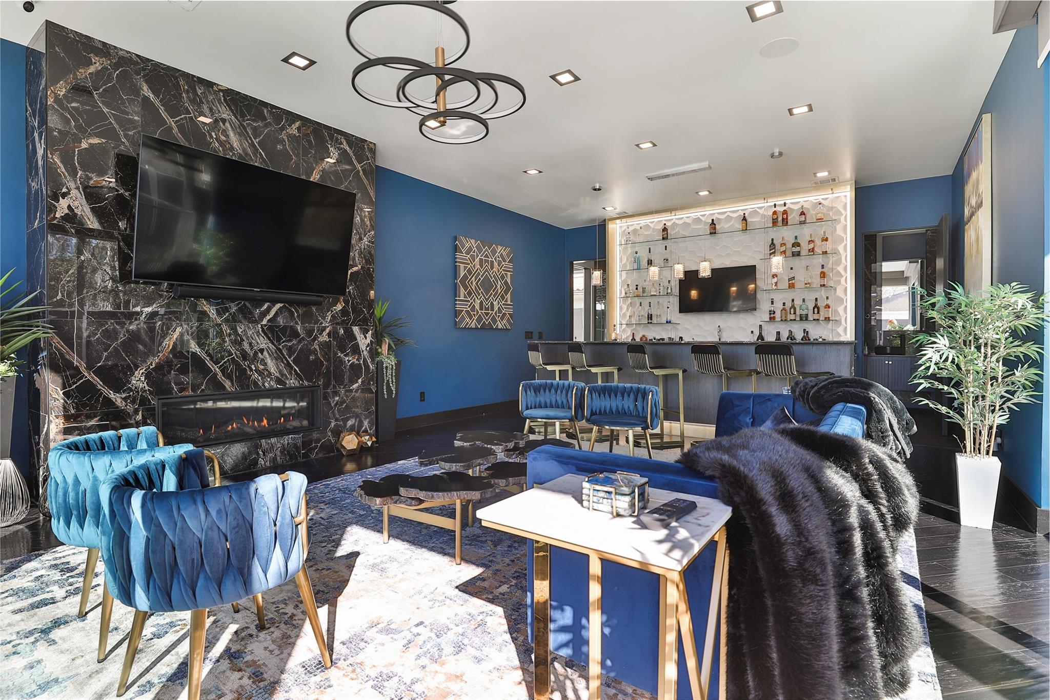 11905 Barryknoll Lane