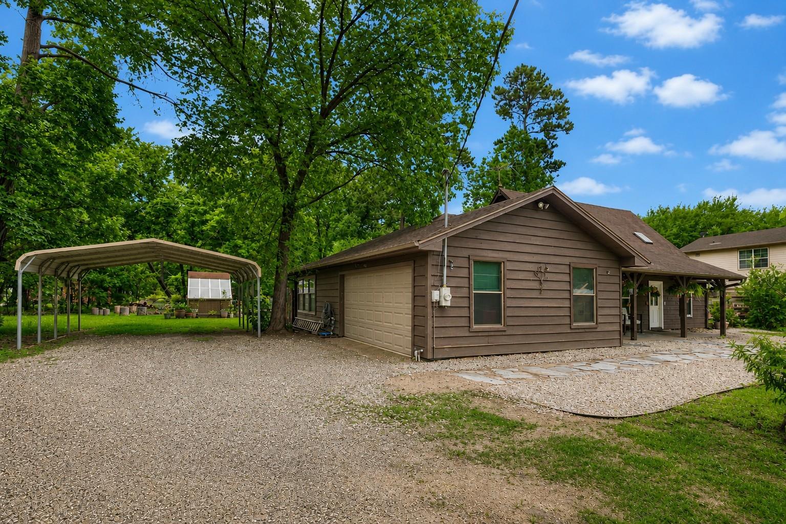 6B Davidson Lane