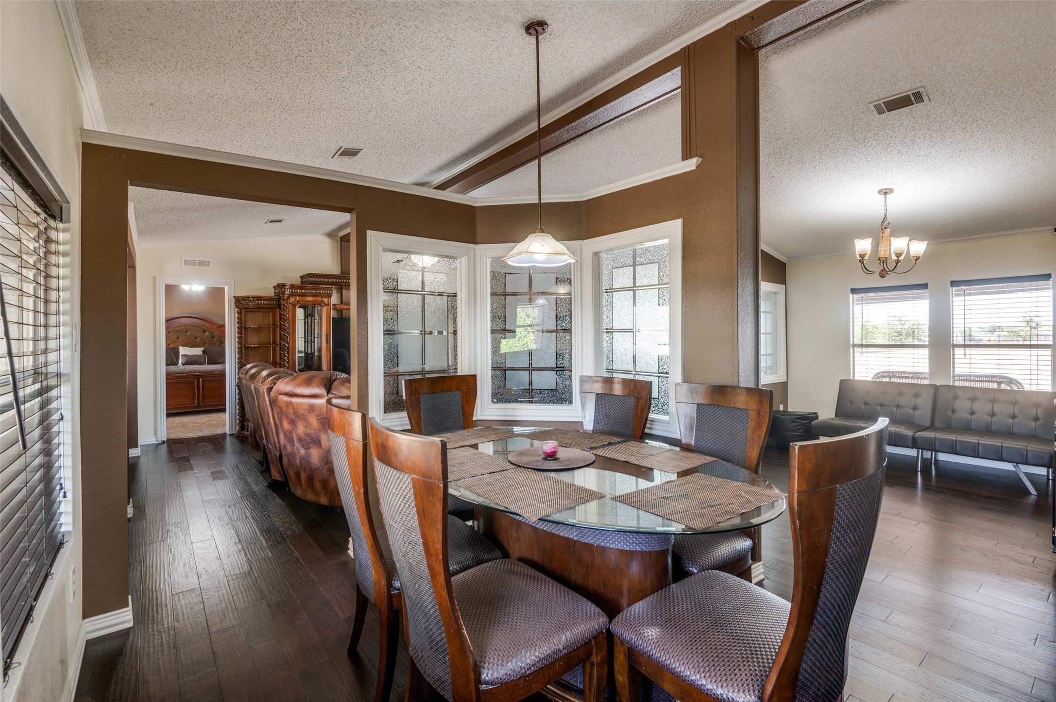 9200 Magnolia Blossom Trail