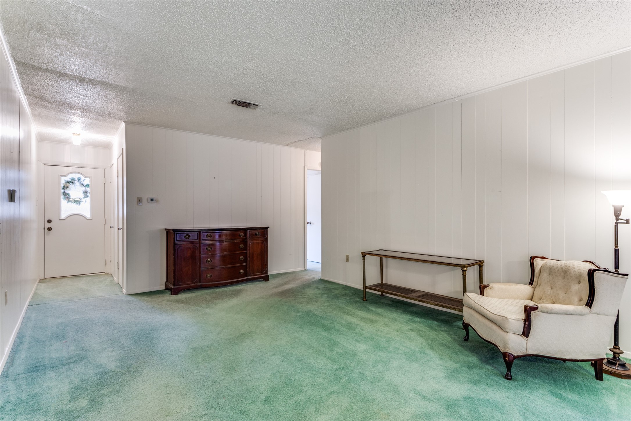 829 Belaire Drive