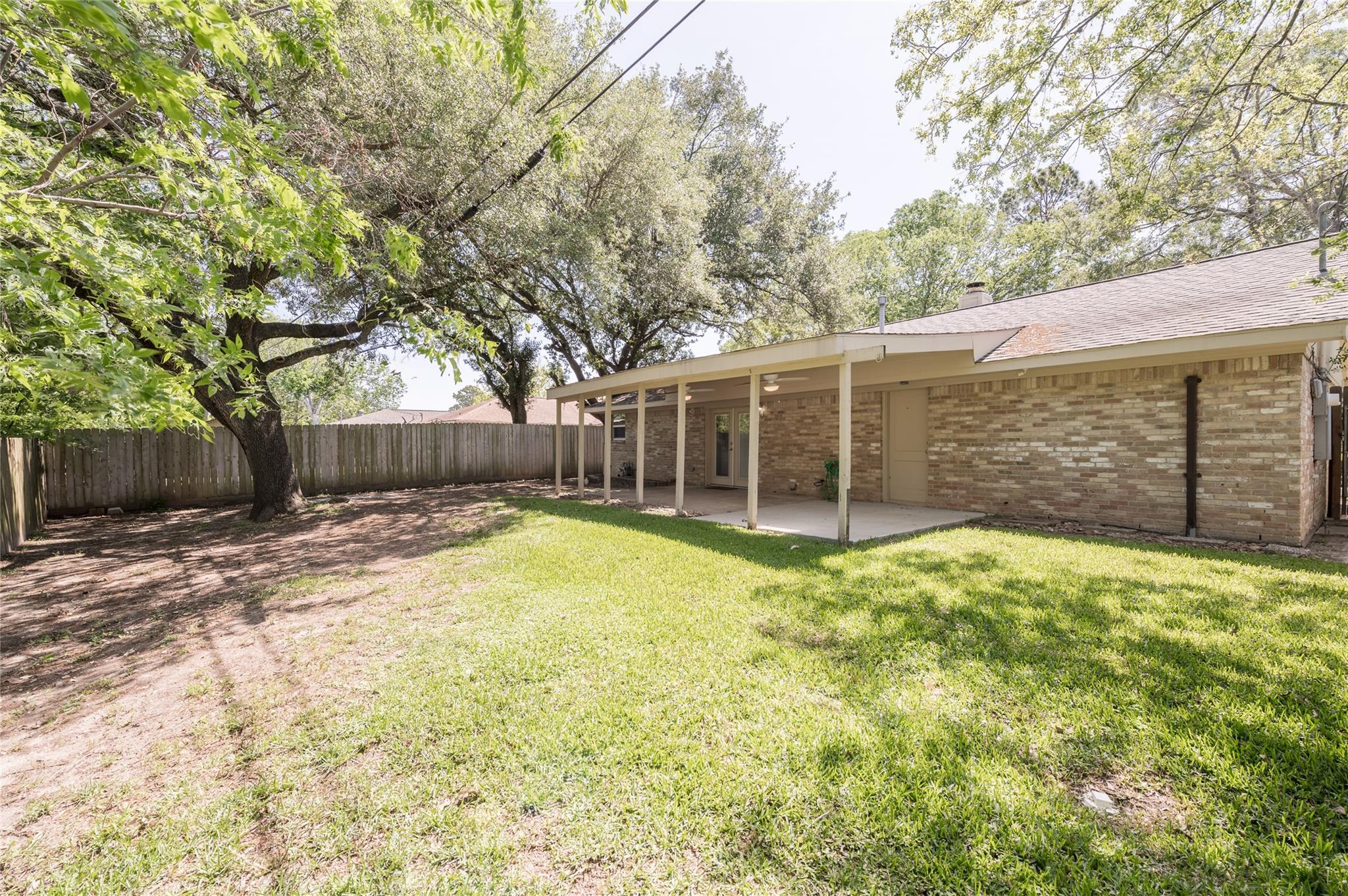 809 Newport Boulevard