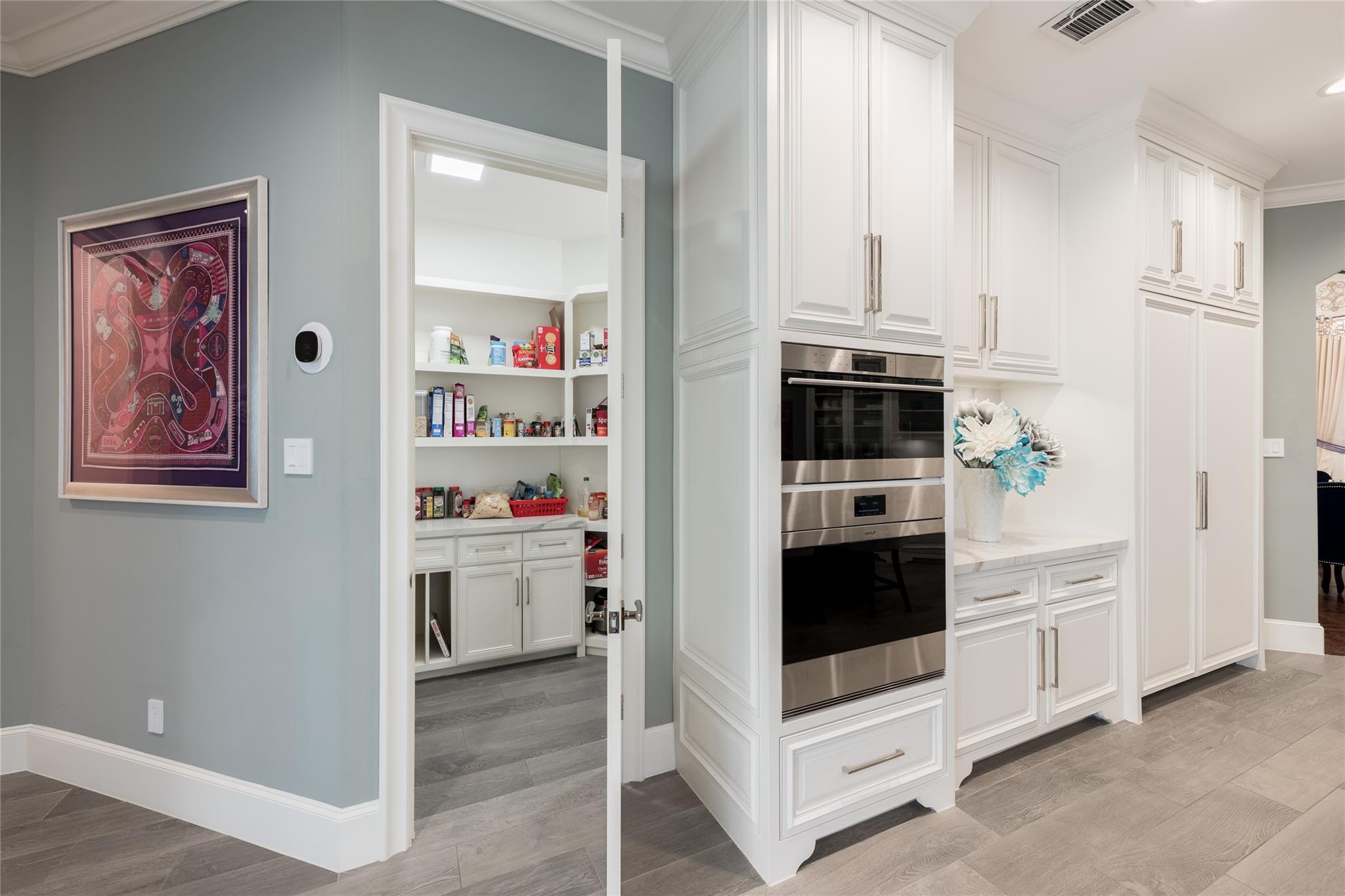 5142 Huckleberry Circle