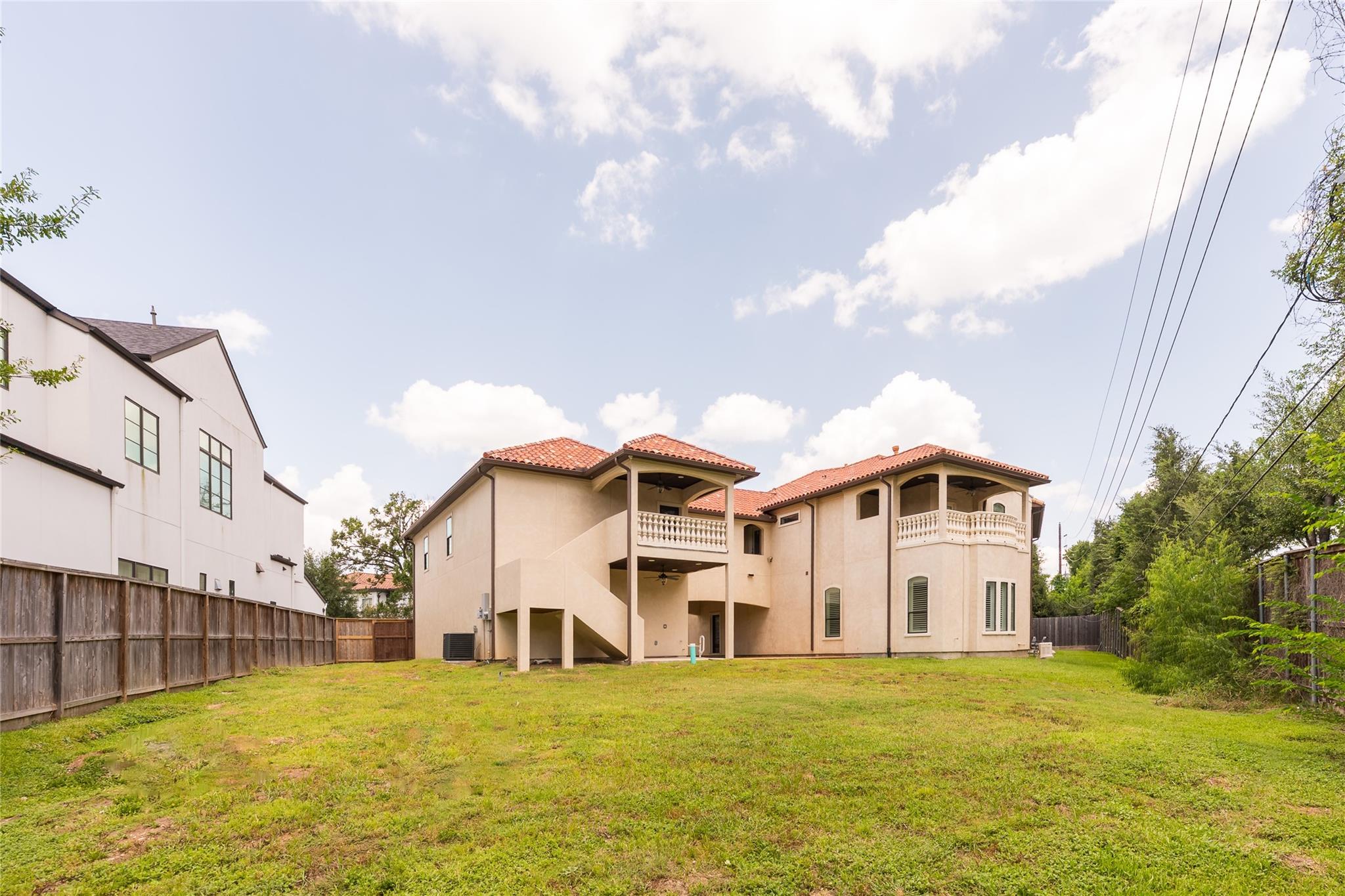 5142 Huckleberry Circle