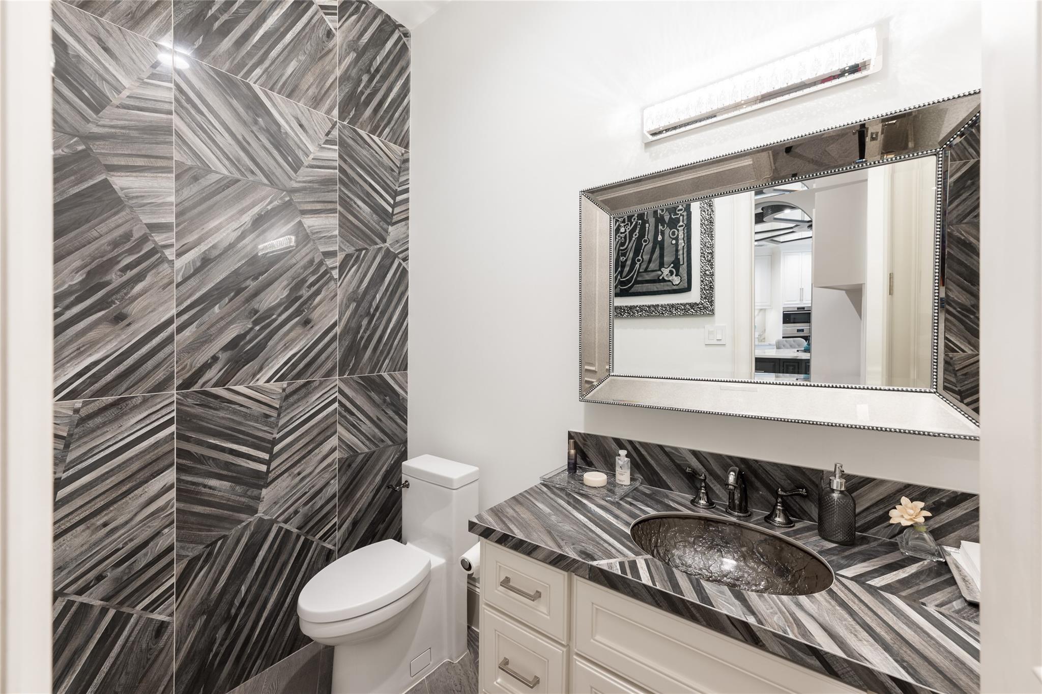 5142 Huckleberry Circle