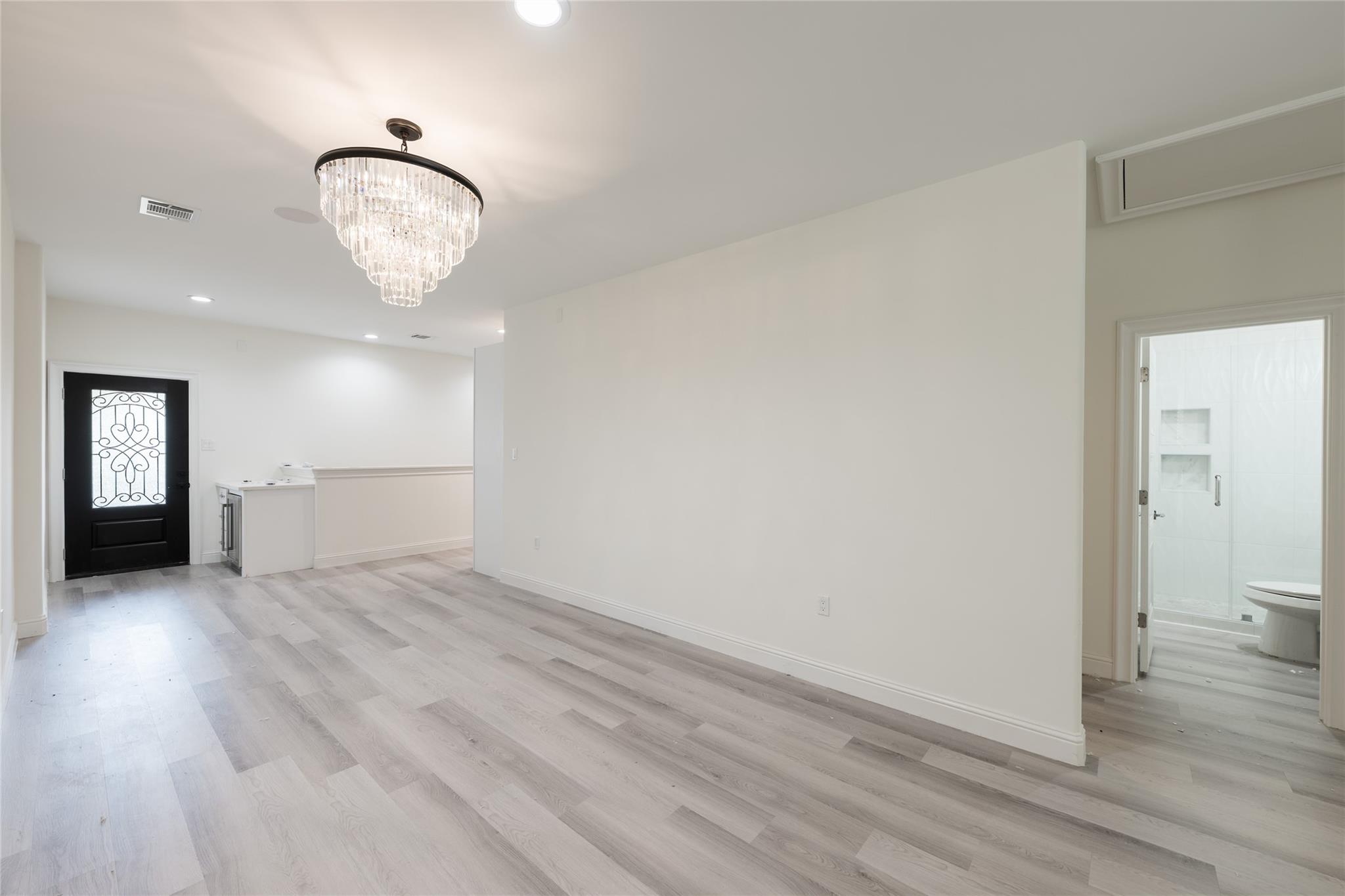 5142 Huckleberry Circle