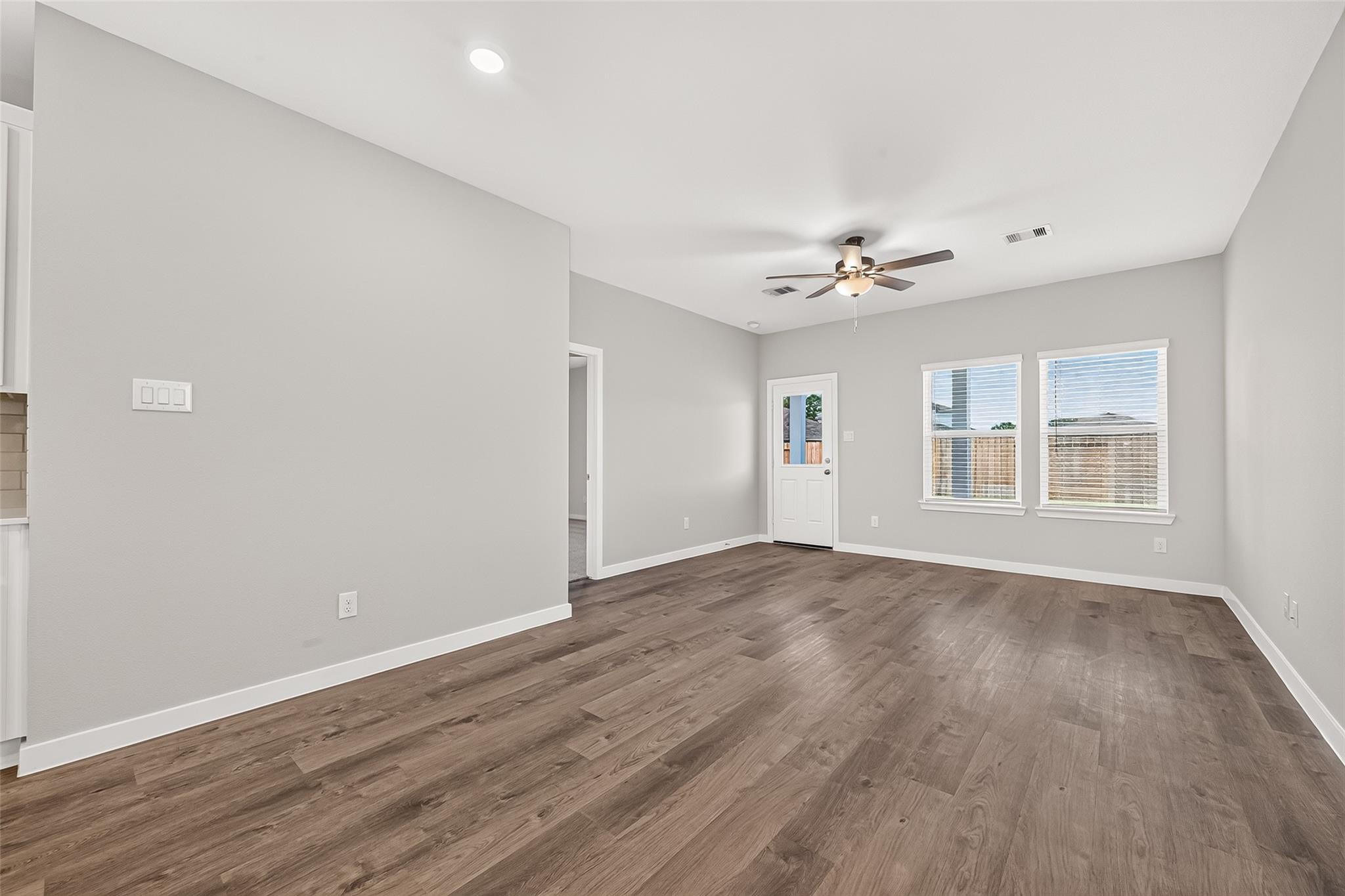 4042 Bay Court