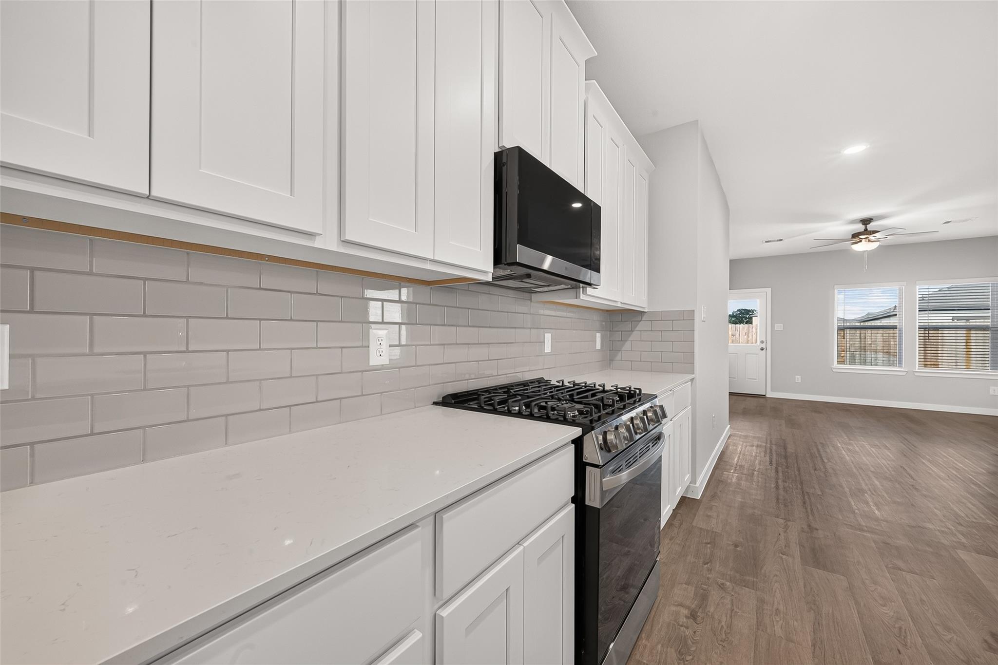 4042 Bay Court