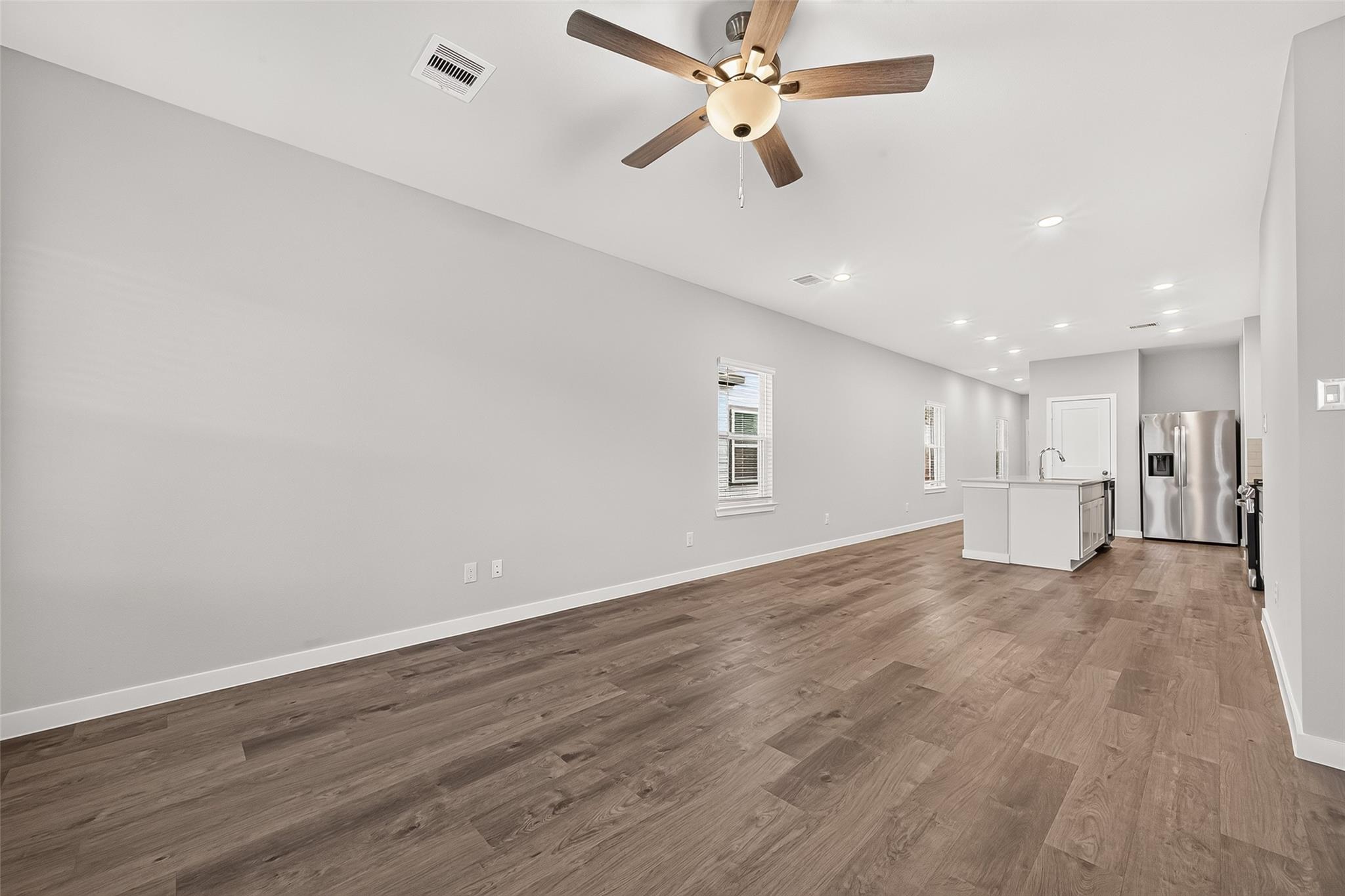 4042 Bay Court