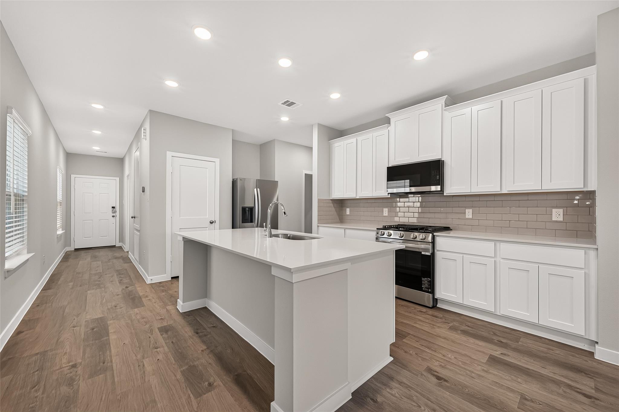 4042 Bay Court