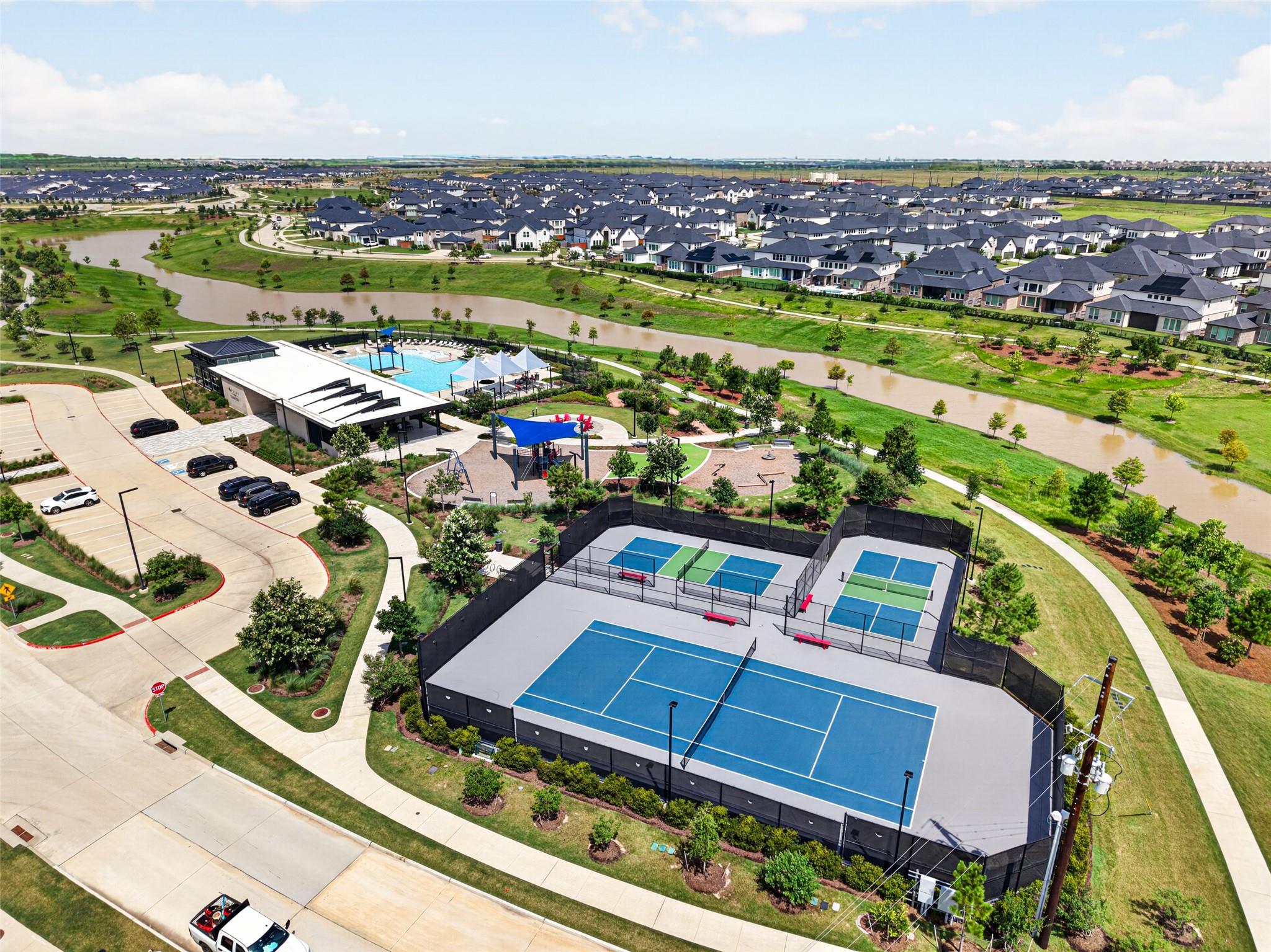 8926 Darlington Cove Court